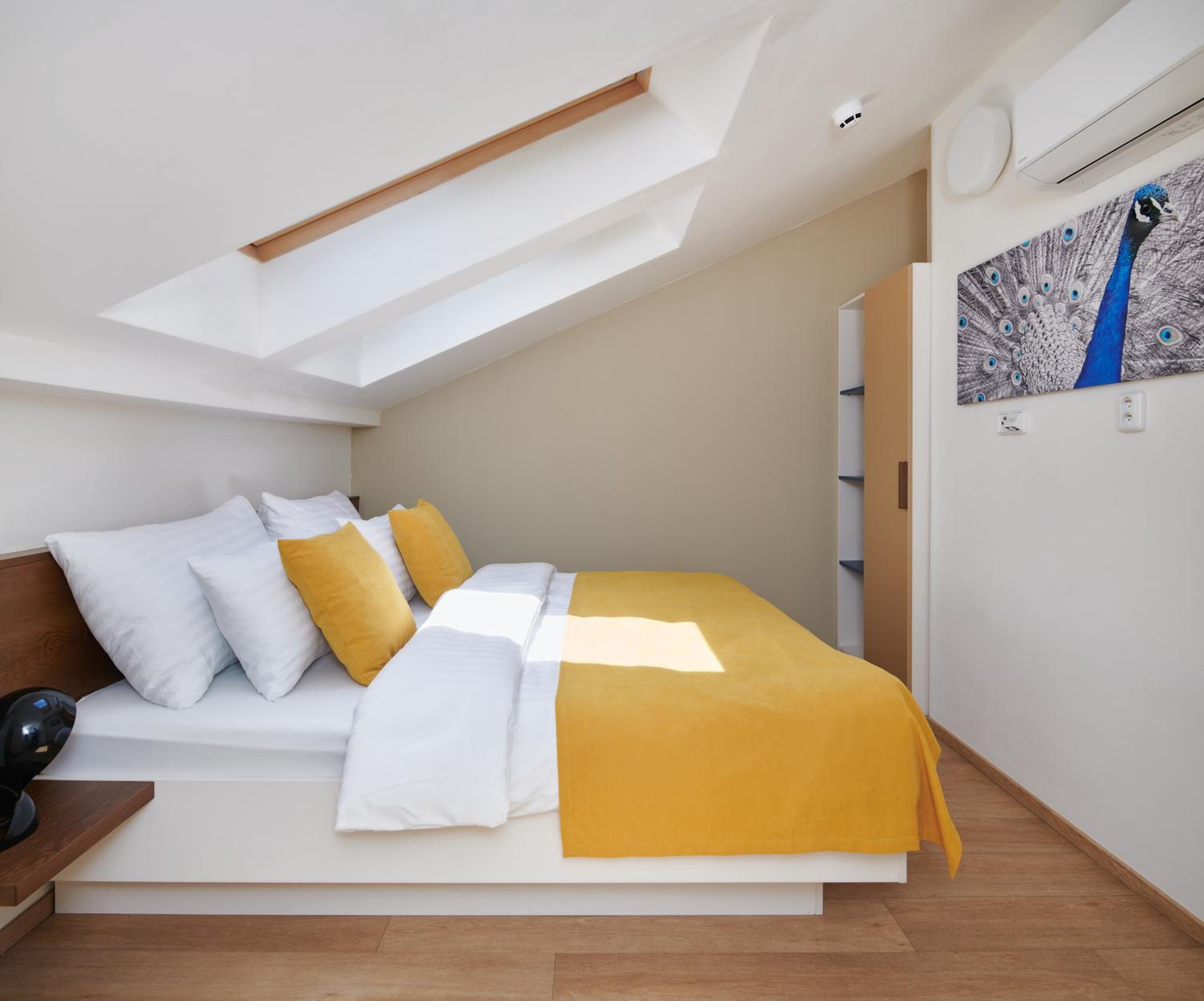 City Nest Apartments by Adrez