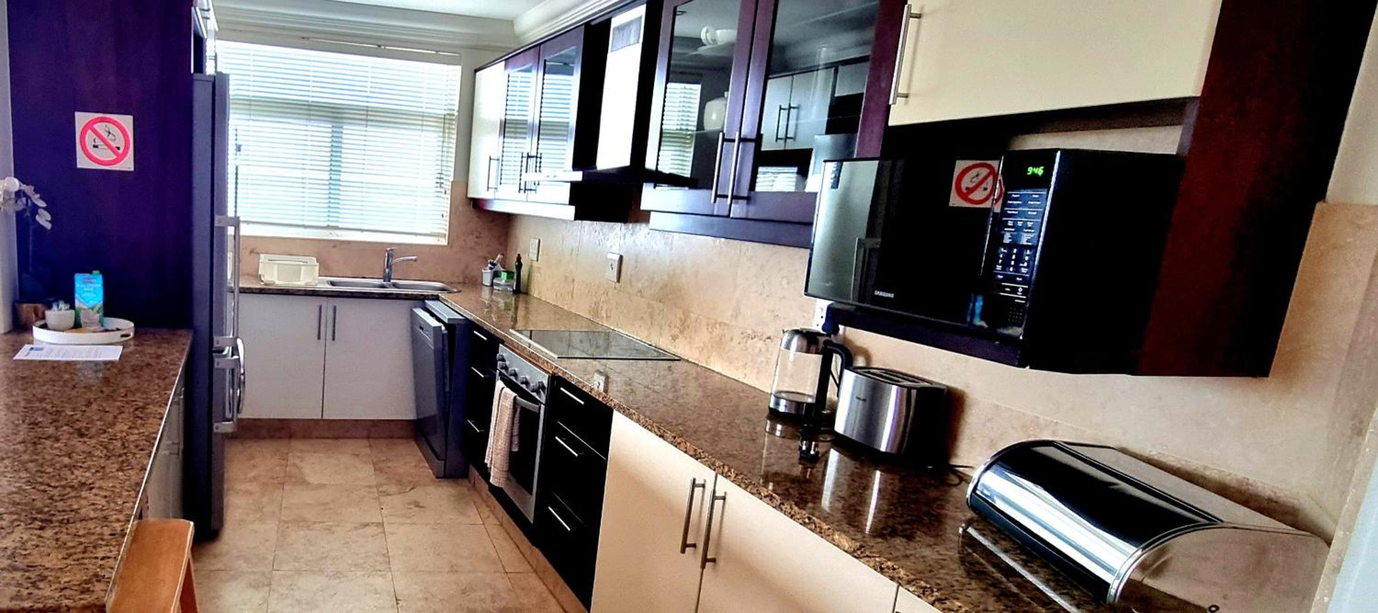 305 Ballito Manor Gardens, Ballito - With Generator