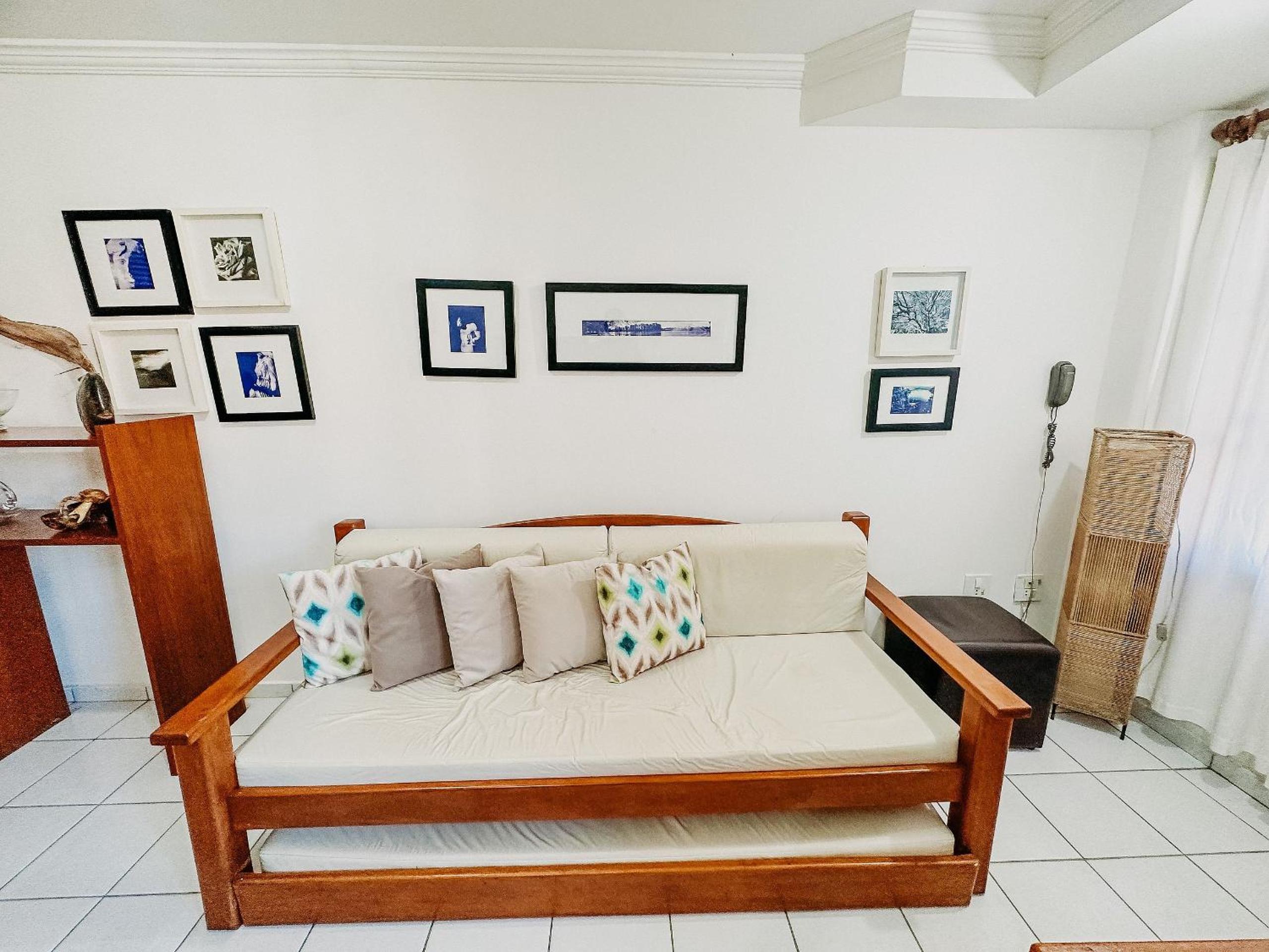 Casas com 2 ou 3 suítes no Residencial Jerusalem 2,frente mar em Coroa Vermelha (BA), condomíonio com piscina, sauna e portaria 24hrs atravessou a rua está