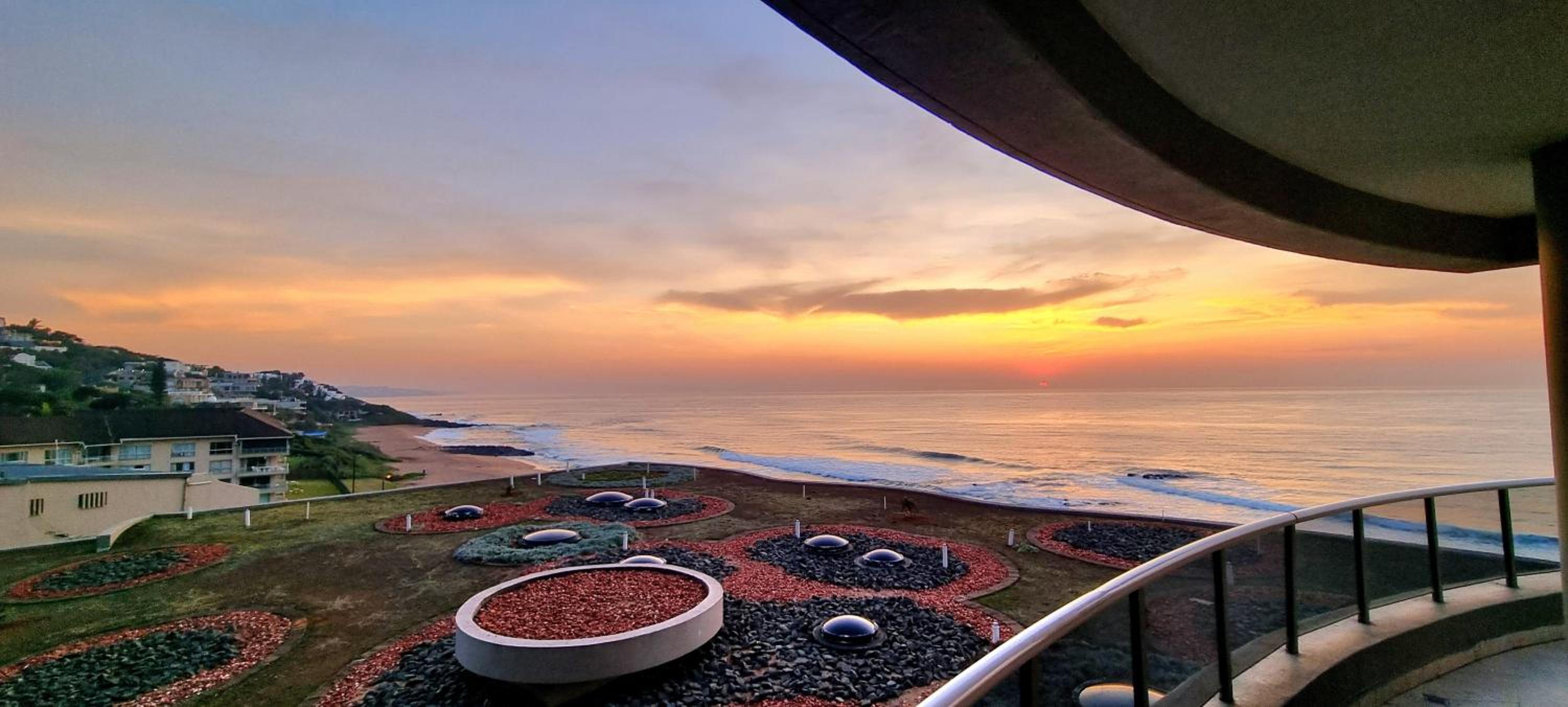 305 Ballito Manor Gardens, Ballito - With Generator