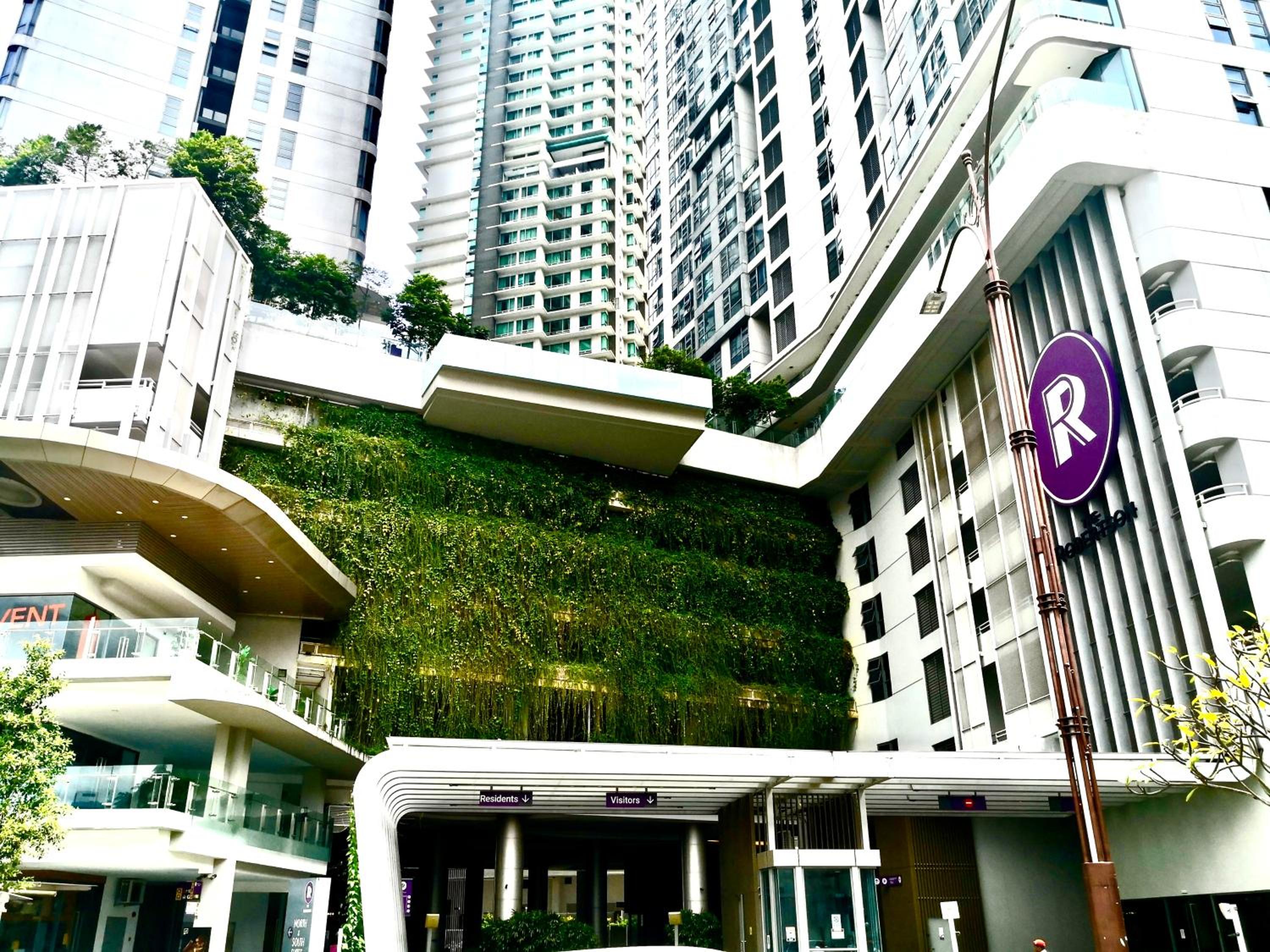 The Robertson 2B at Bukit Bintang with Netflix,trx,klcc,pavilion,lalaport