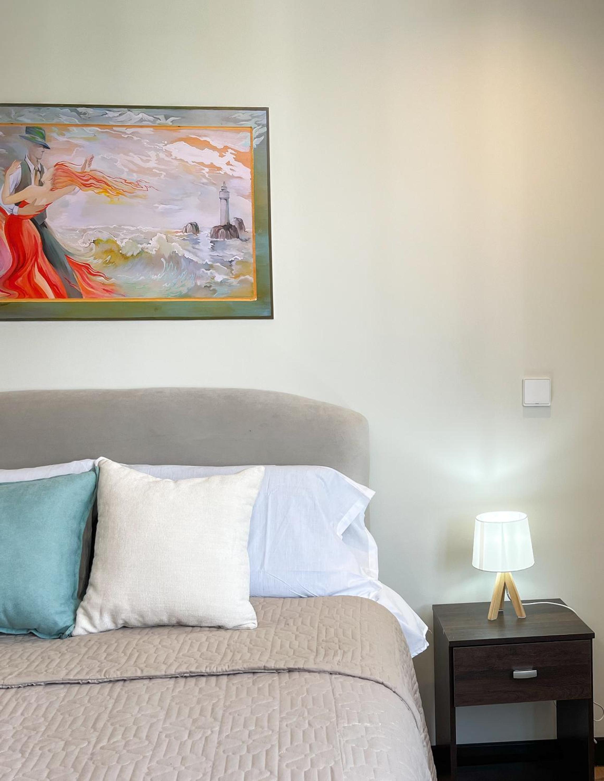 Sky Suites - City Center First Class Apartment