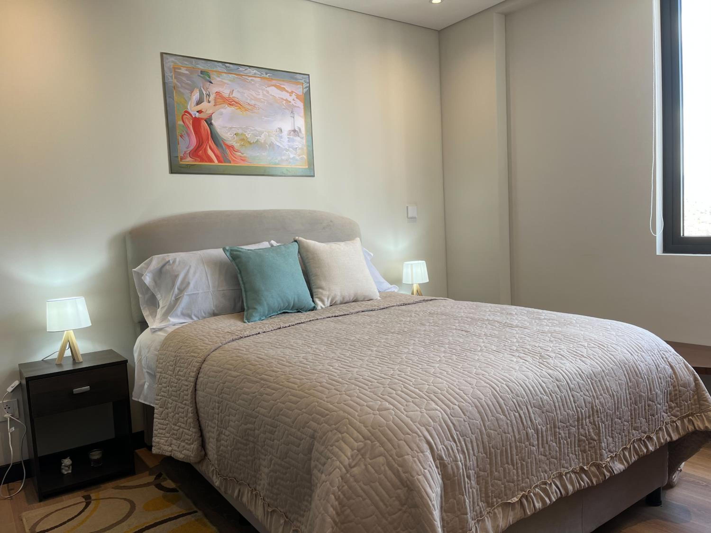 Sky Suites - City Center First Class Apartment