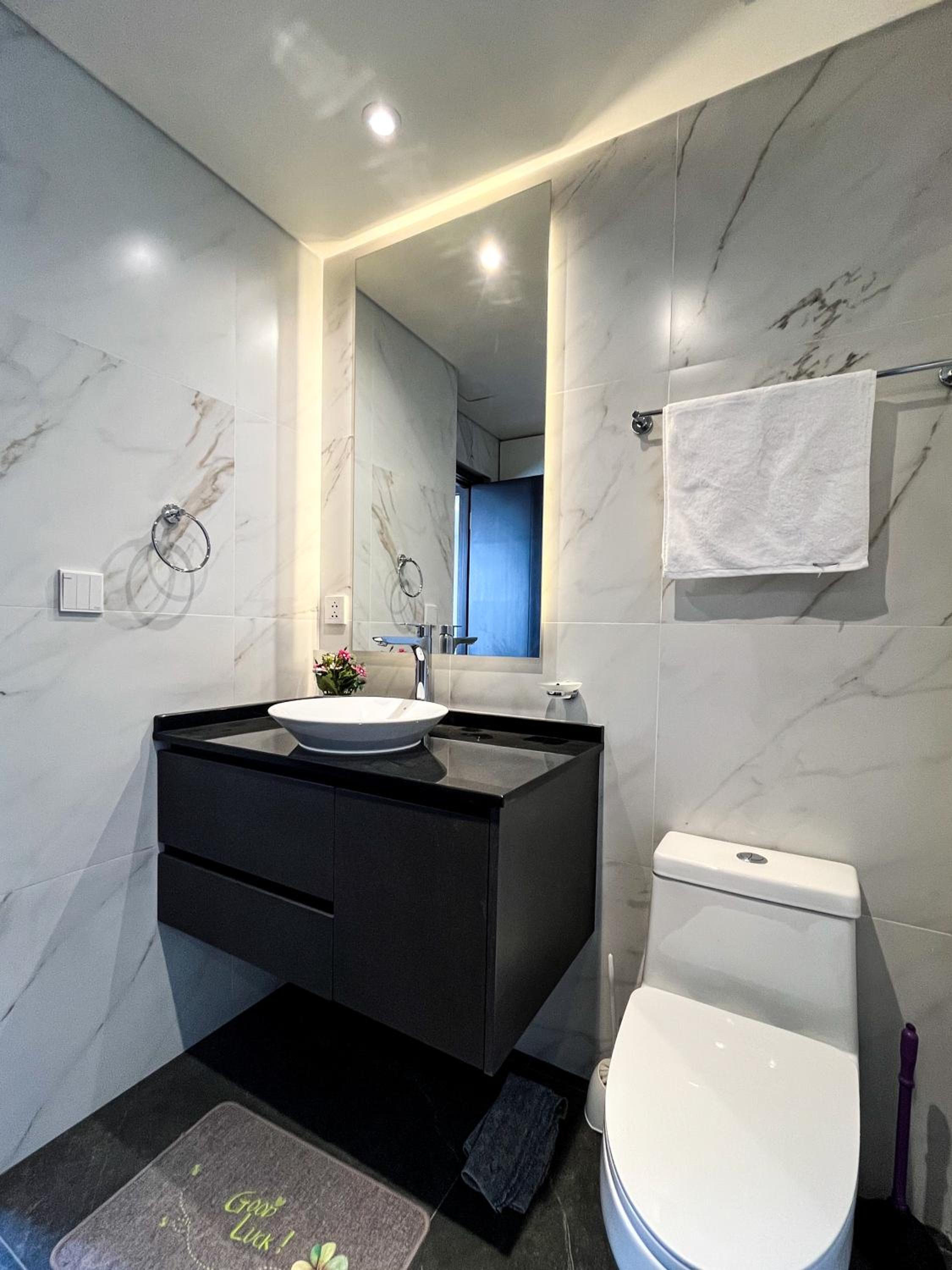 Sky Suites - City Center First Class Apartment