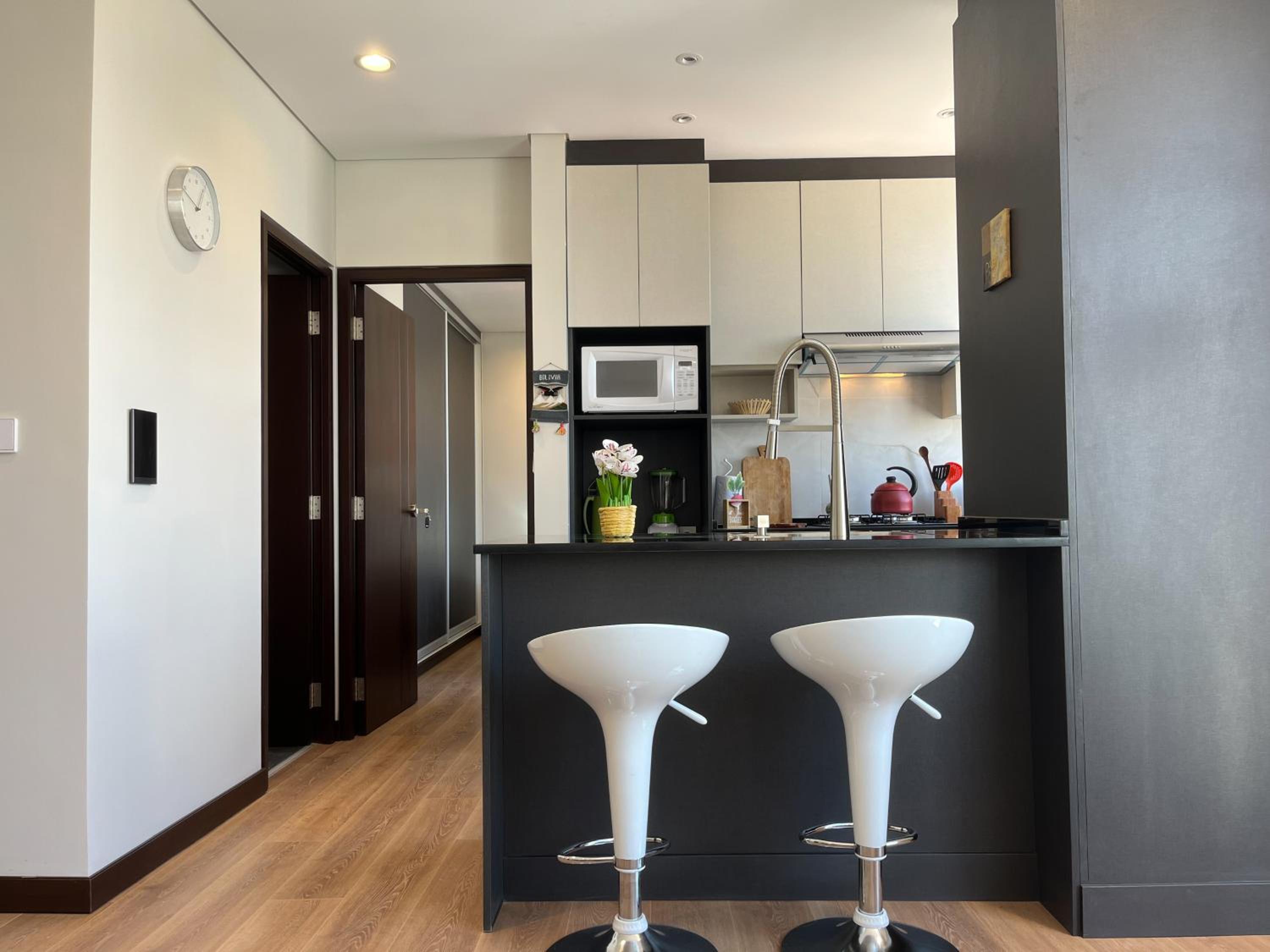 Sky Suites - City Center First Class Apartment