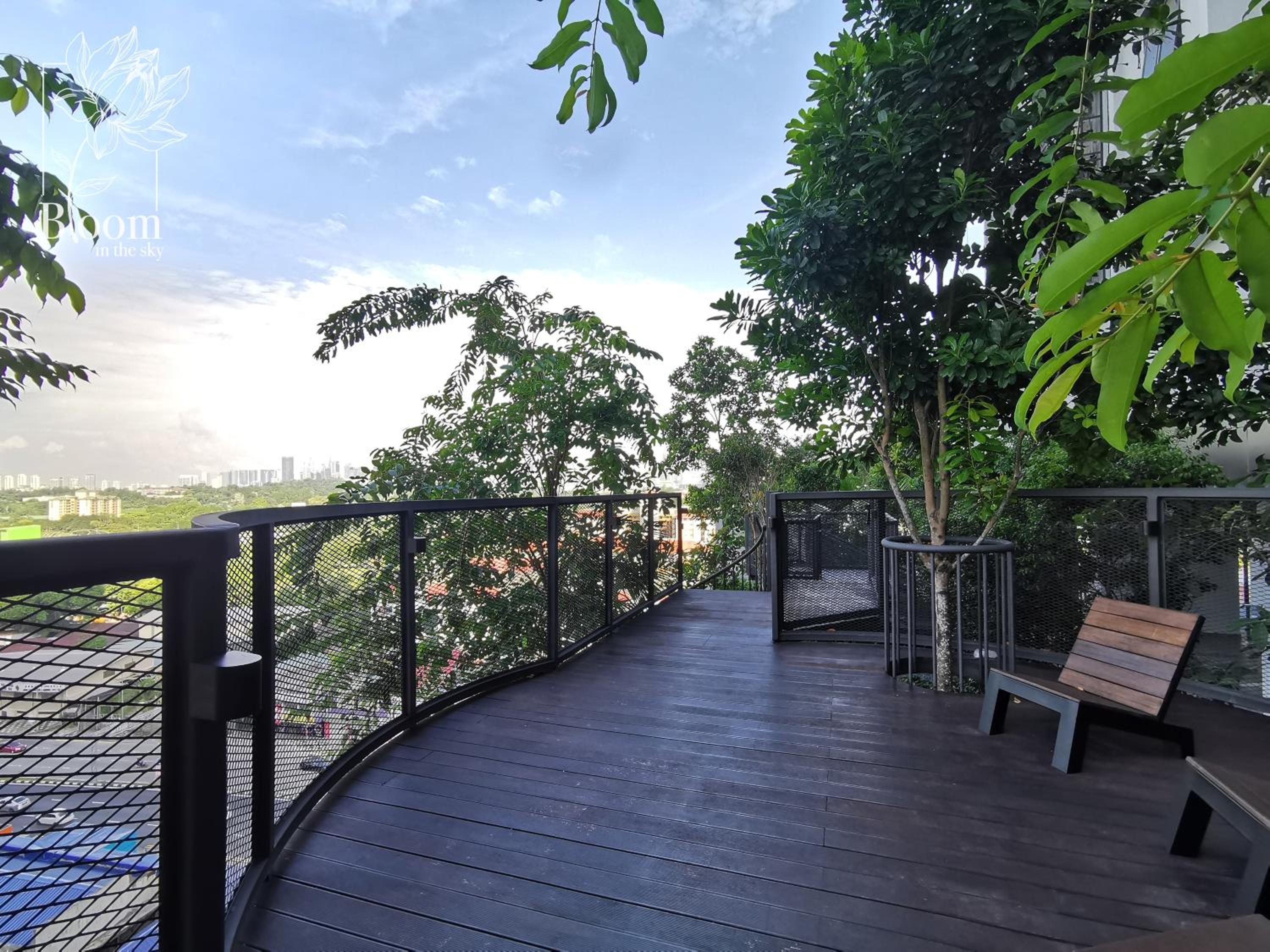 Trion KL High floor Corner Unit Free Parking Near TRX KL Centre and MRT