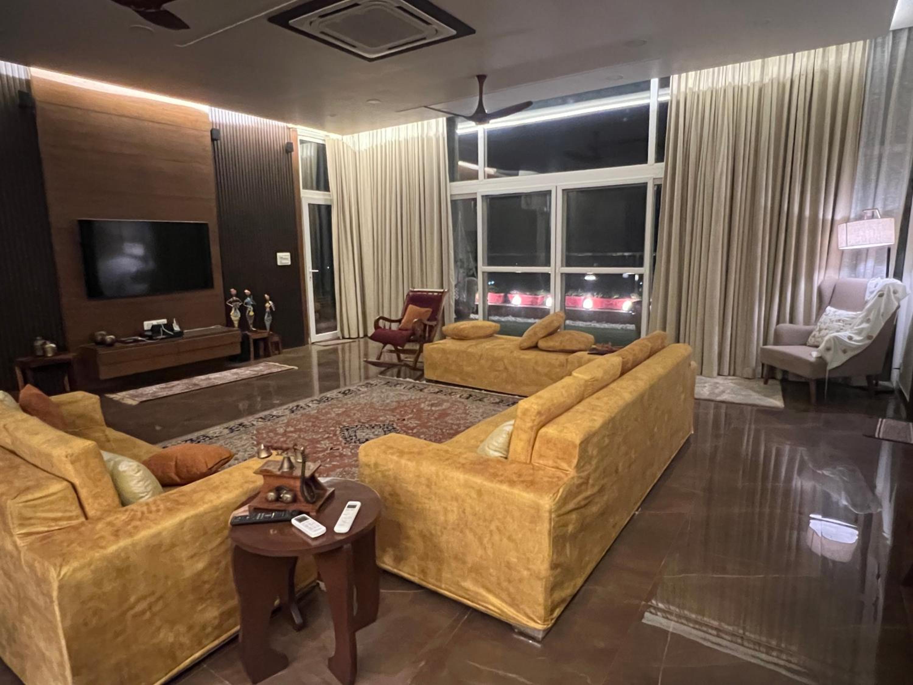 lounge