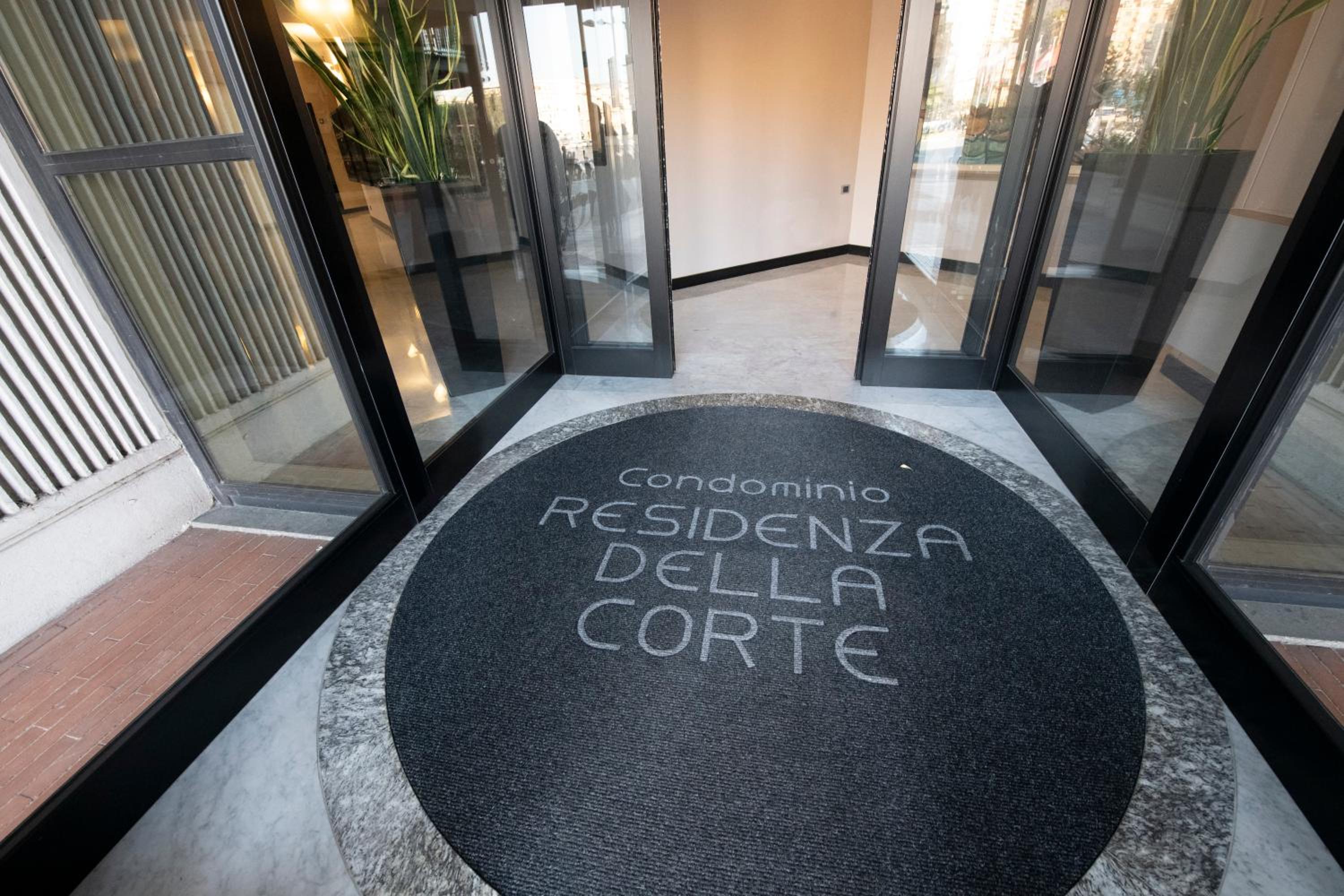 225 - La Corte Luxury Apartment, Centro città con vista panoramica e PARCHEGGIO PRIVATO GRATUITO INCLUSO view 5