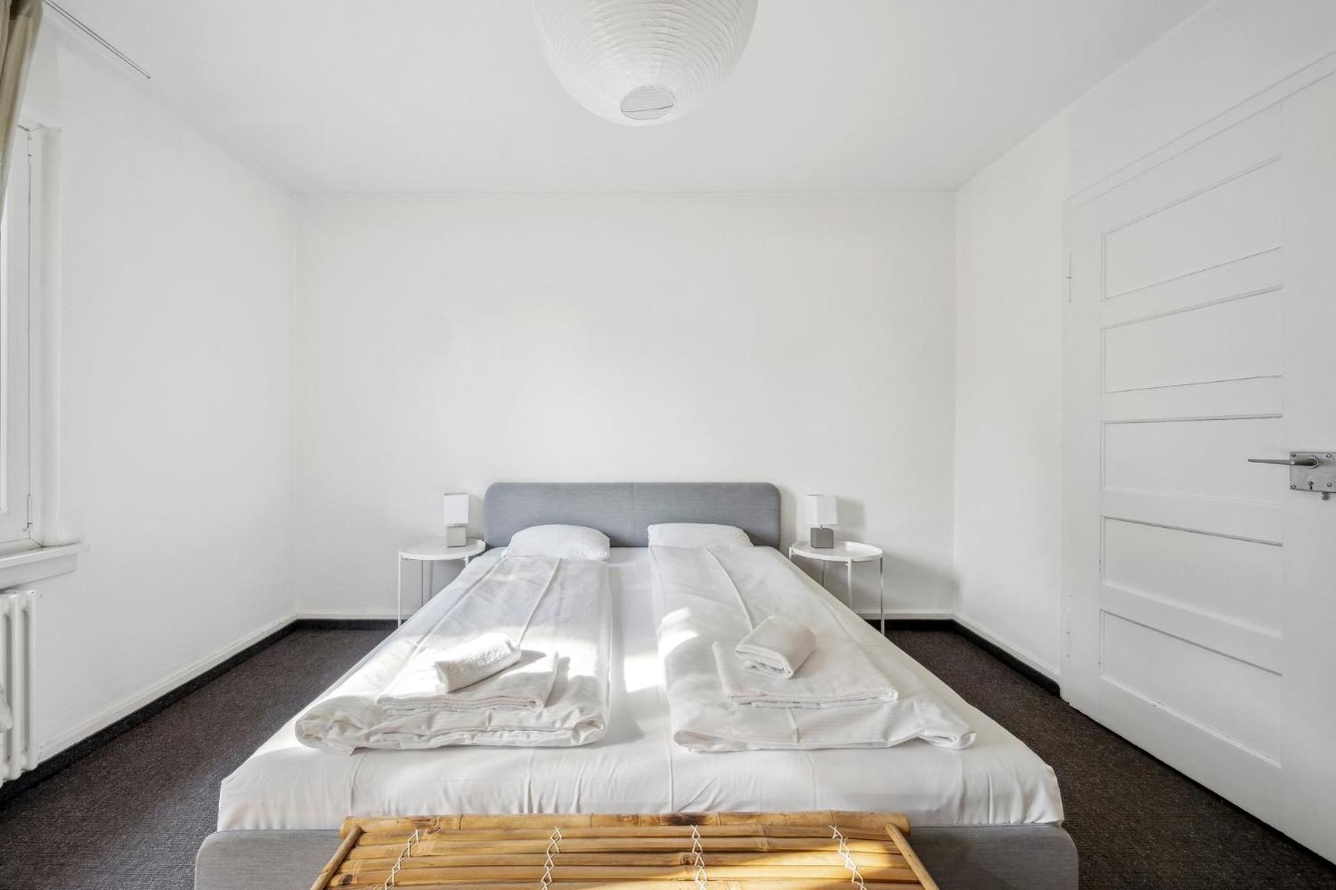 Comfortable stay in Oerlikon 20 minutes away from Zurich Airport