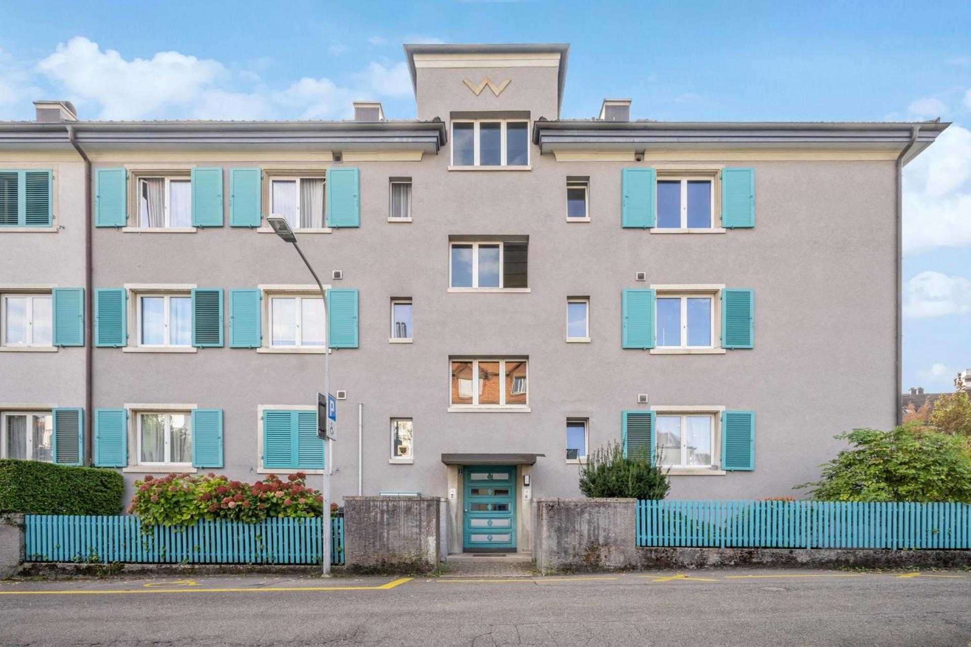 Comfortable stay in Oerlikon 20 minutes away from Zurich Airport