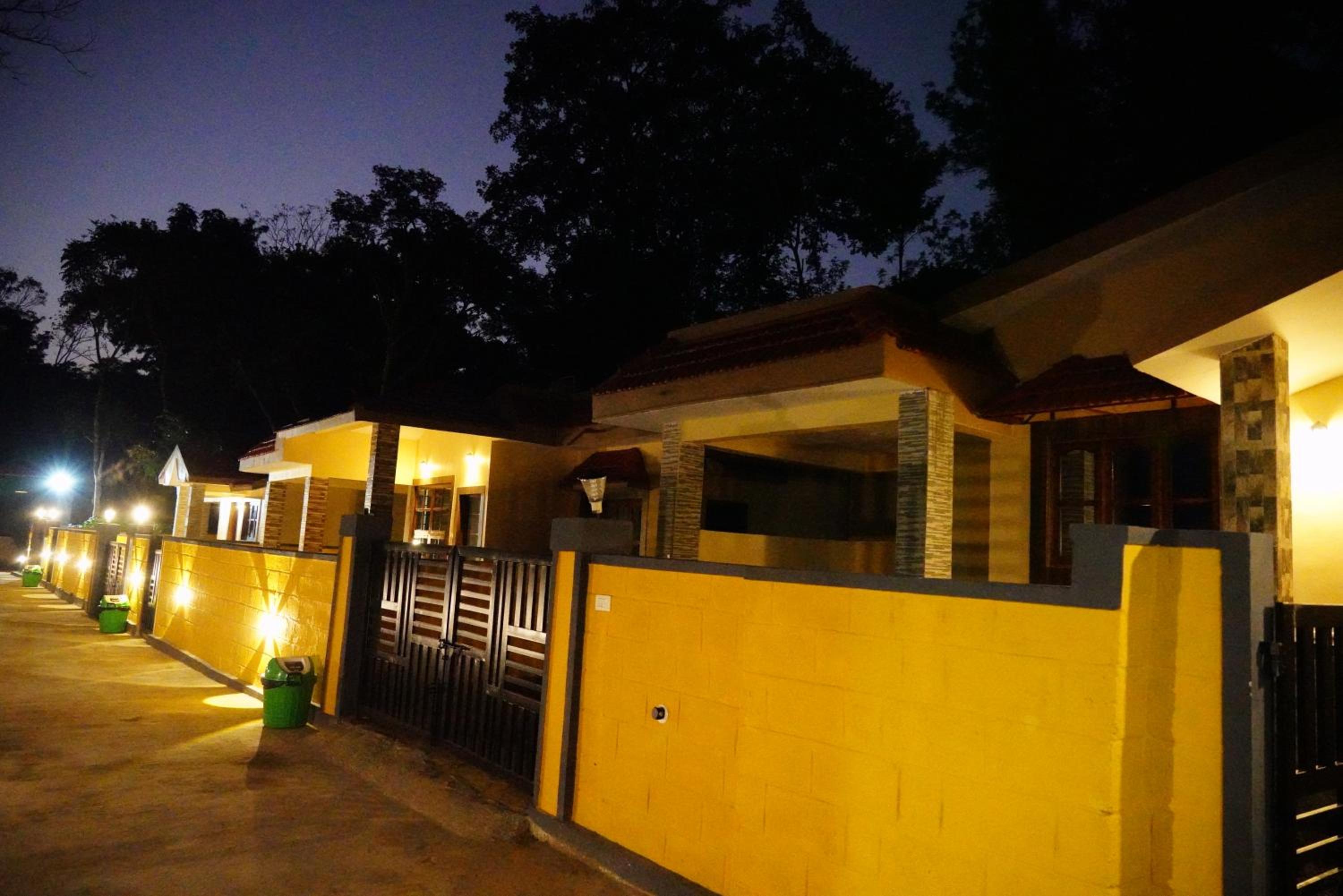 RICHBERRY- A Premium Plantation Villa's