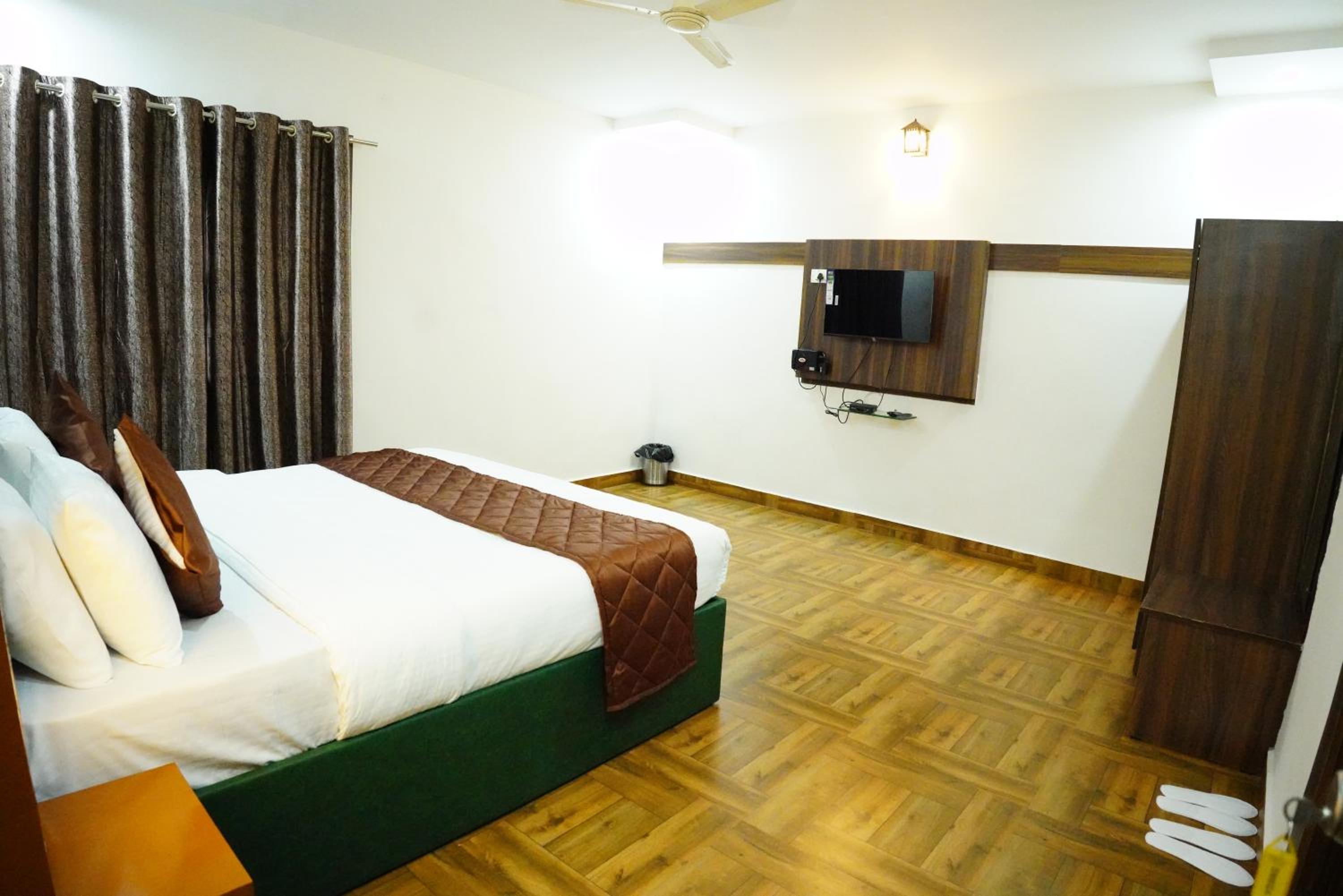 RICHBERRY- A Premium Plantation Villa's