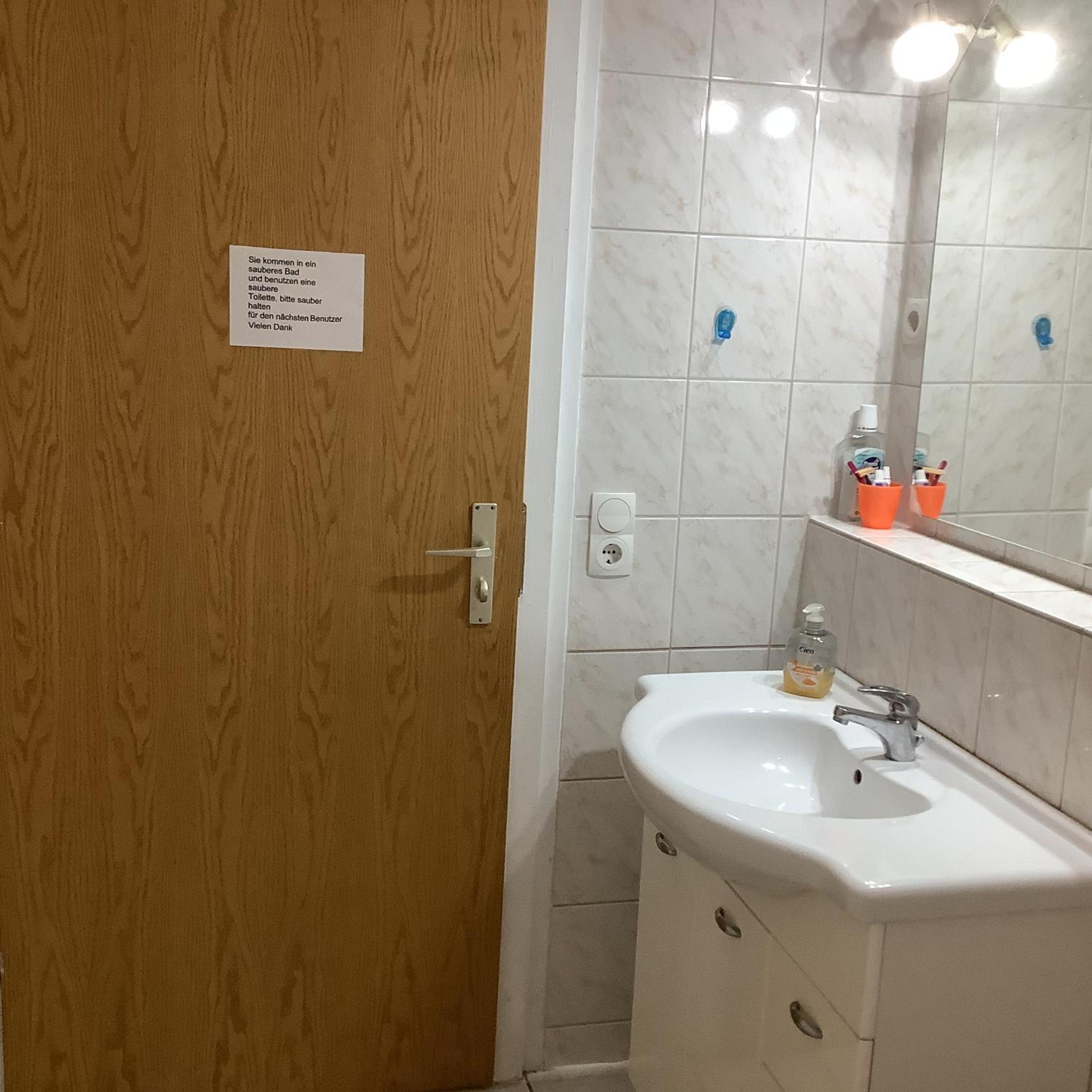 Schönes Zimmer im Seterant/Untergeschoss