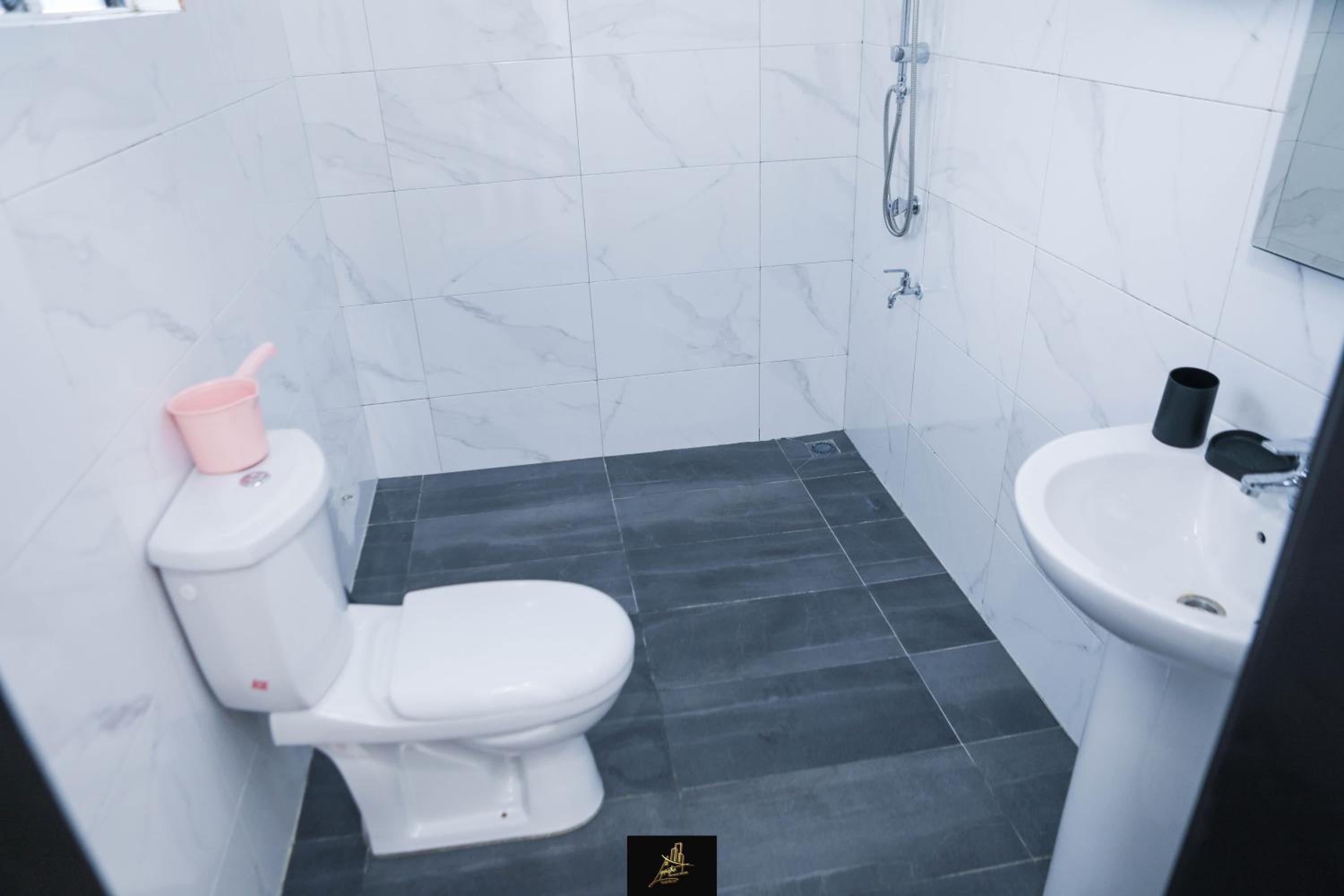 LTN GUEST HOUSE