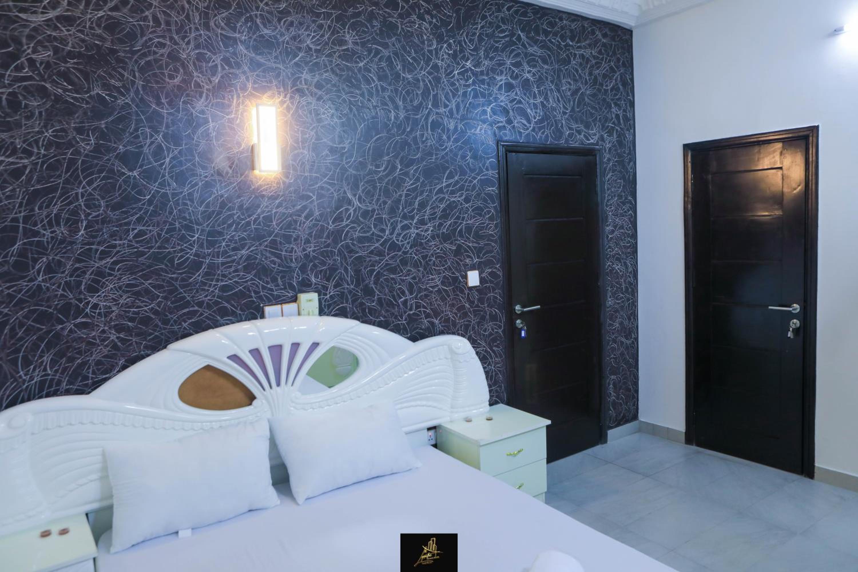 LTN GUEST HOUSE