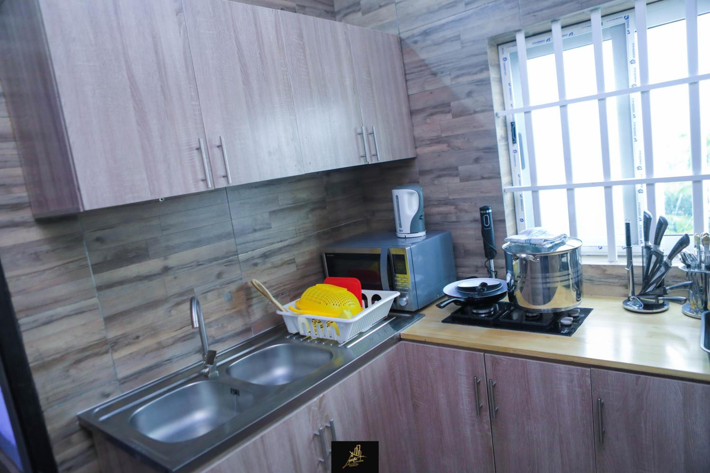 LTN GUEST HOUSE
