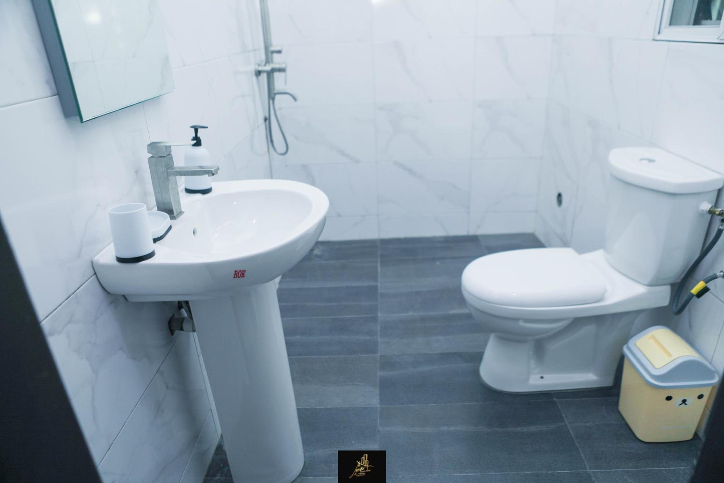 LTN GUEST HOUSE