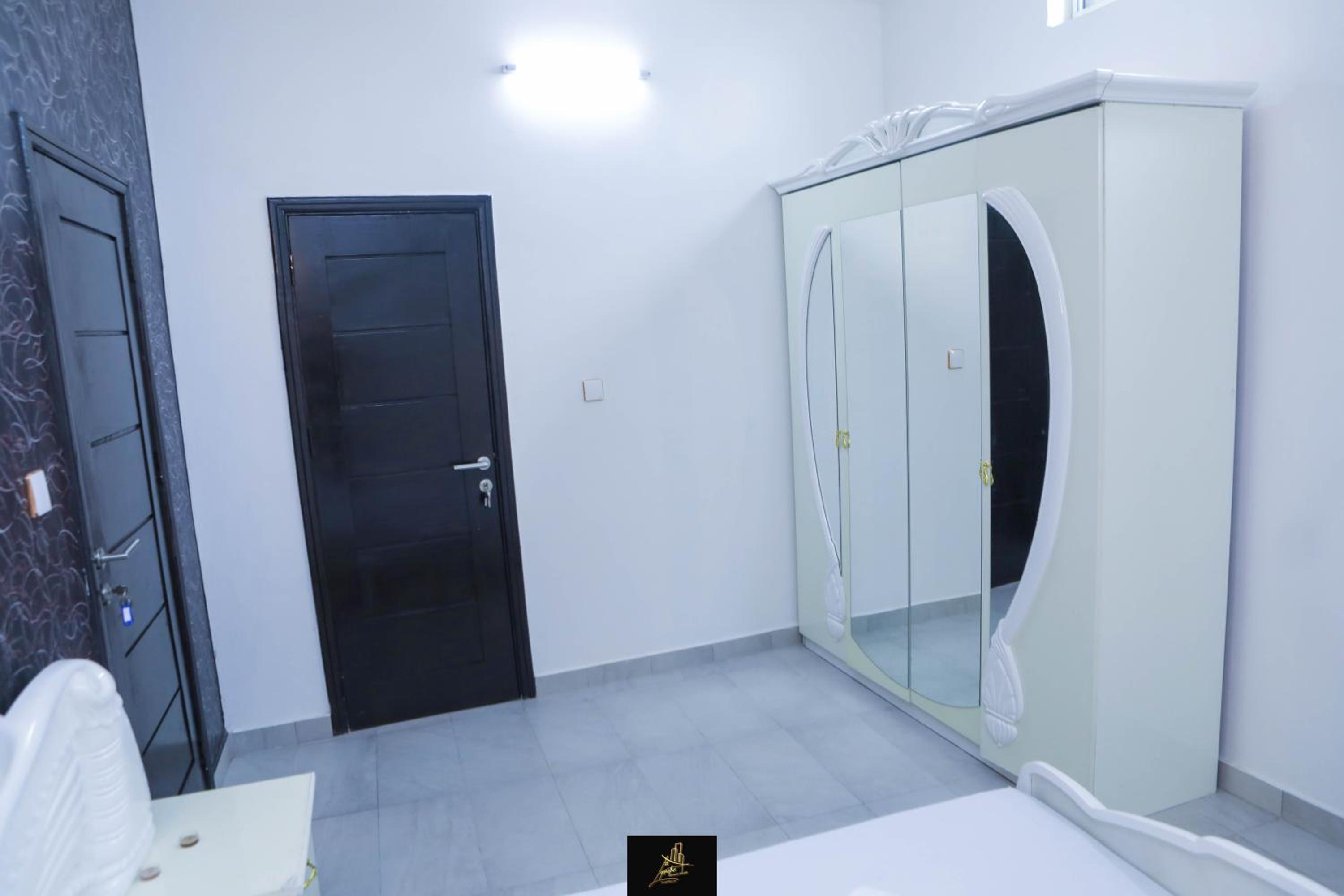 LTN GUEST HOUSE