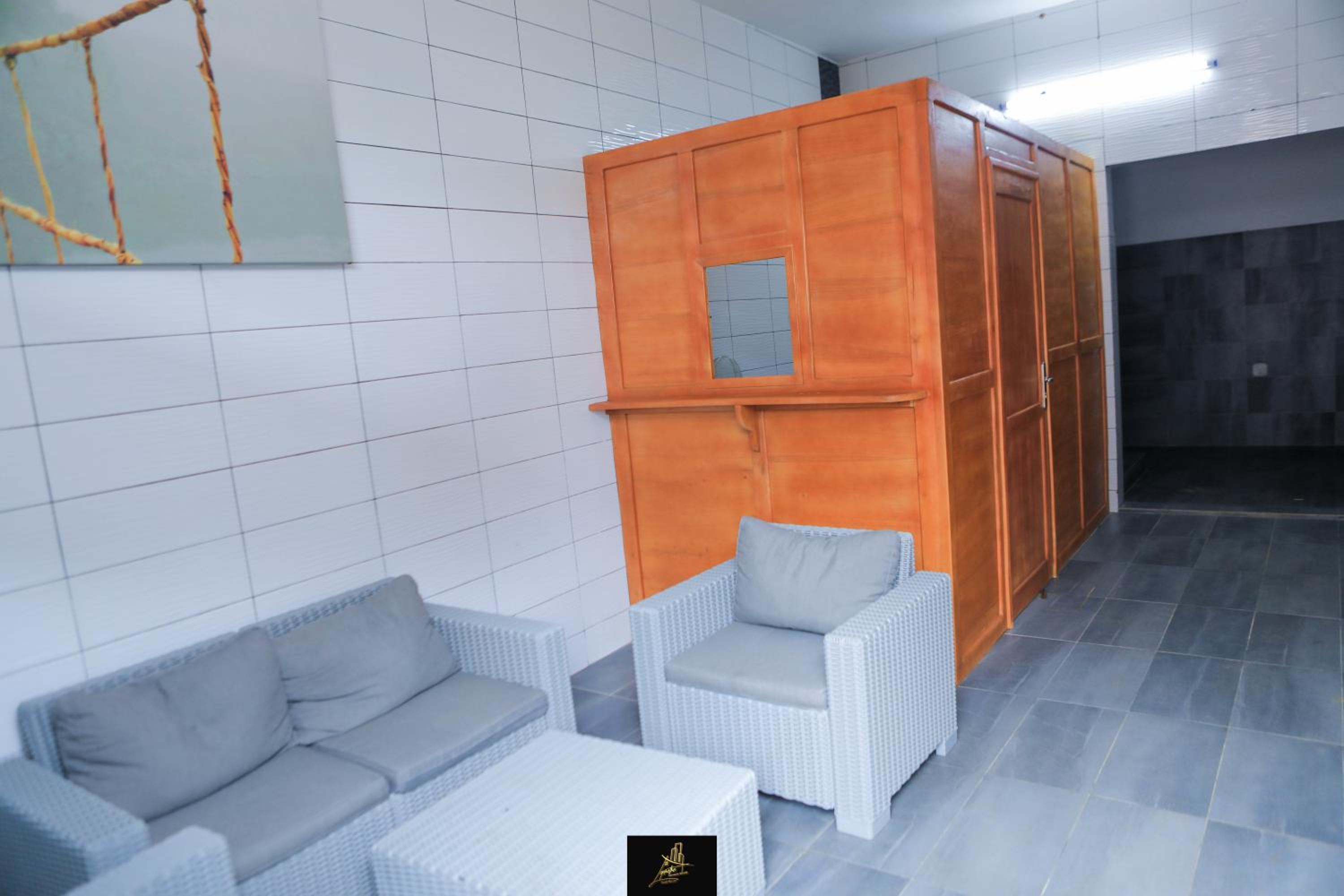 LTN GUEST HOUSE