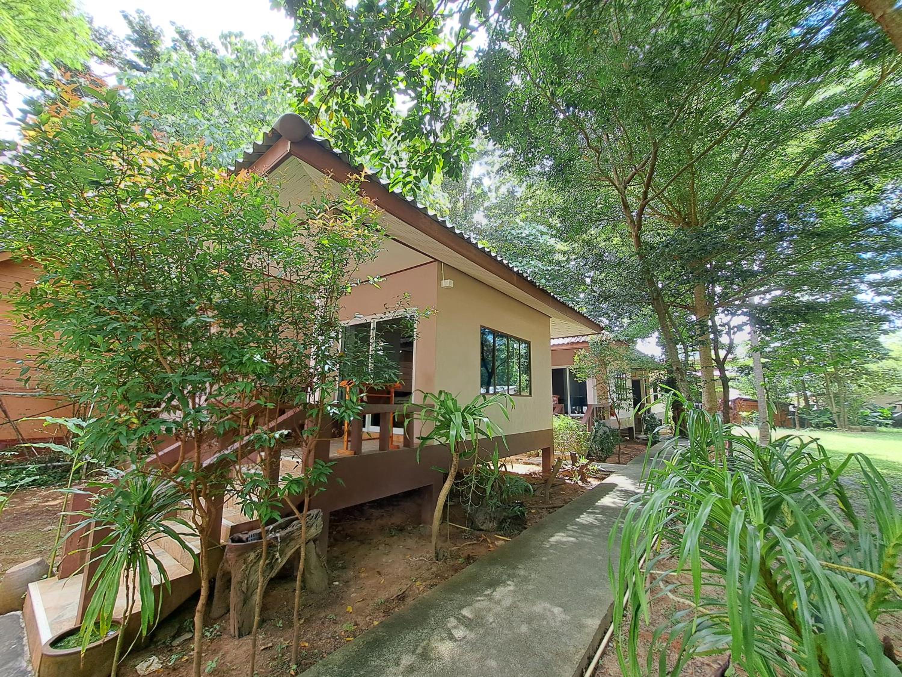 Baan Long Beach