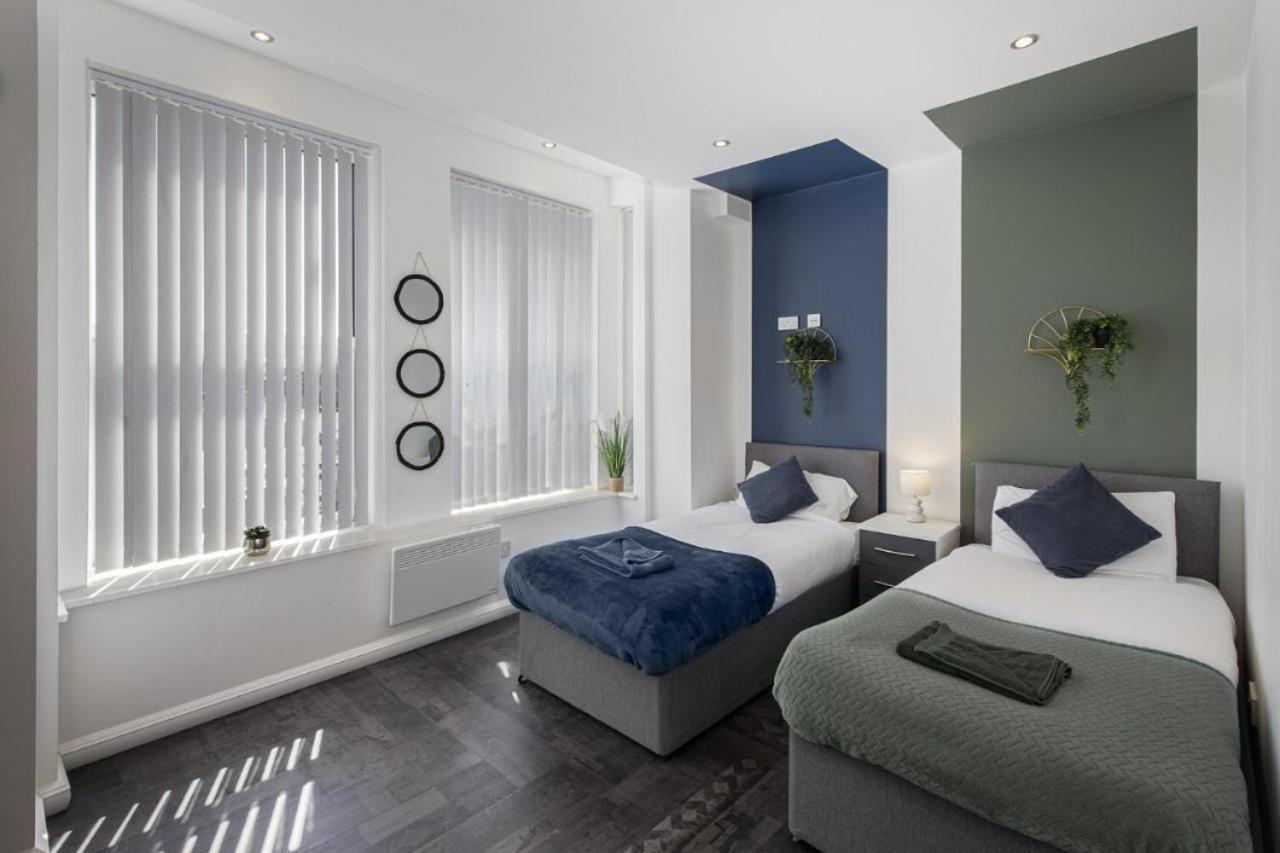 South Pier Apartments by Sasco view 2