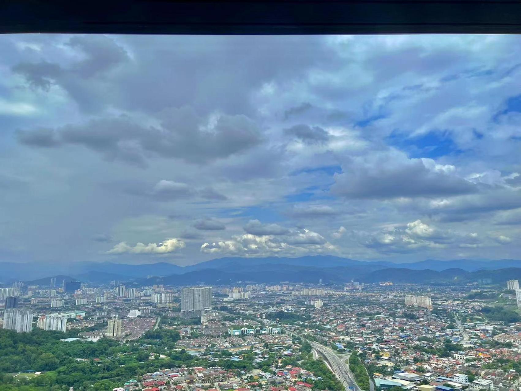Arte Cheras The Premium Suites by iLuxHome