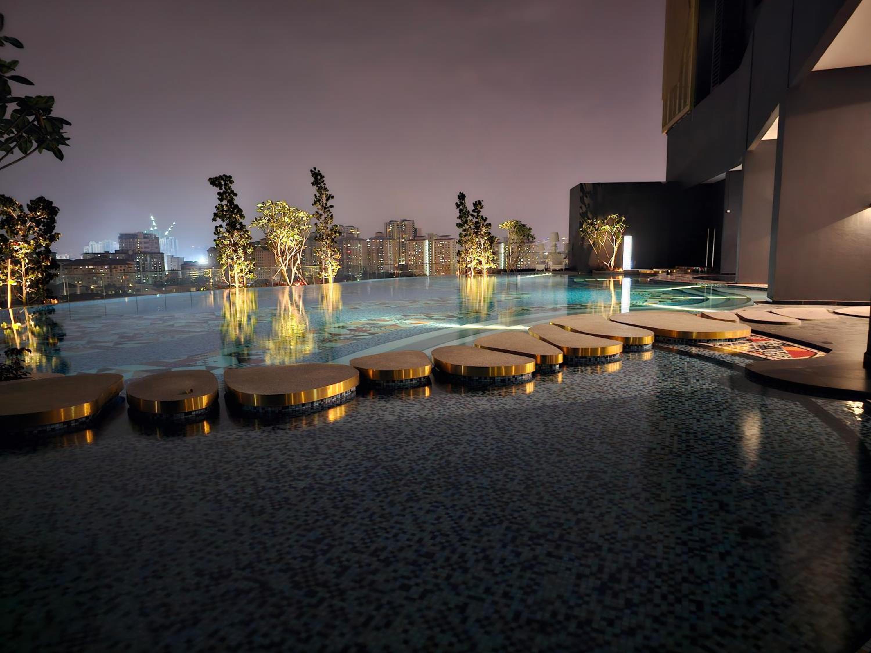 Arte Cheras The Premium Suites by iLuxHome