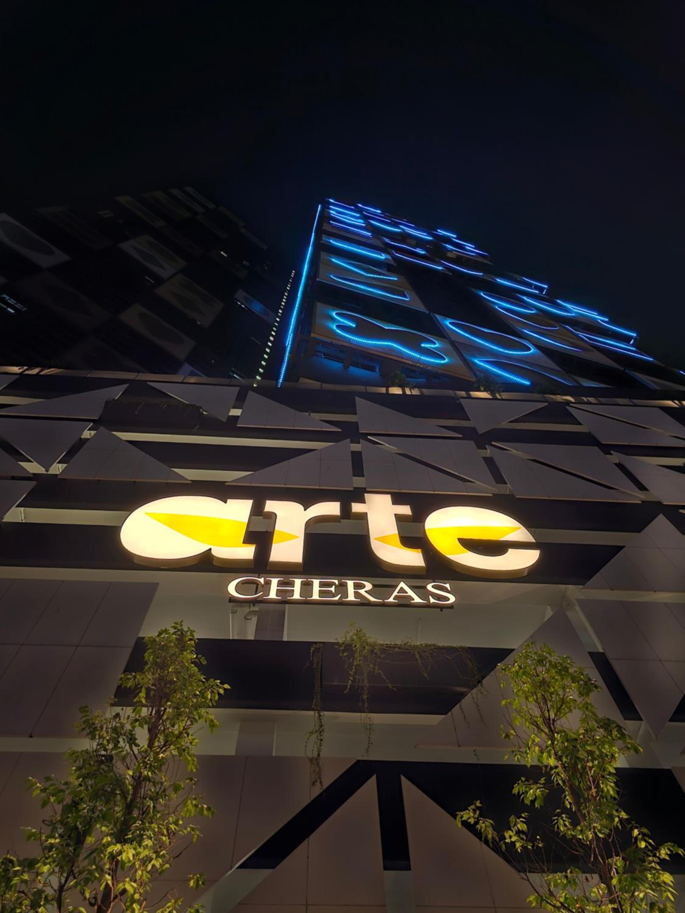 Arte Cheras The Premium Suites by iLuxHome