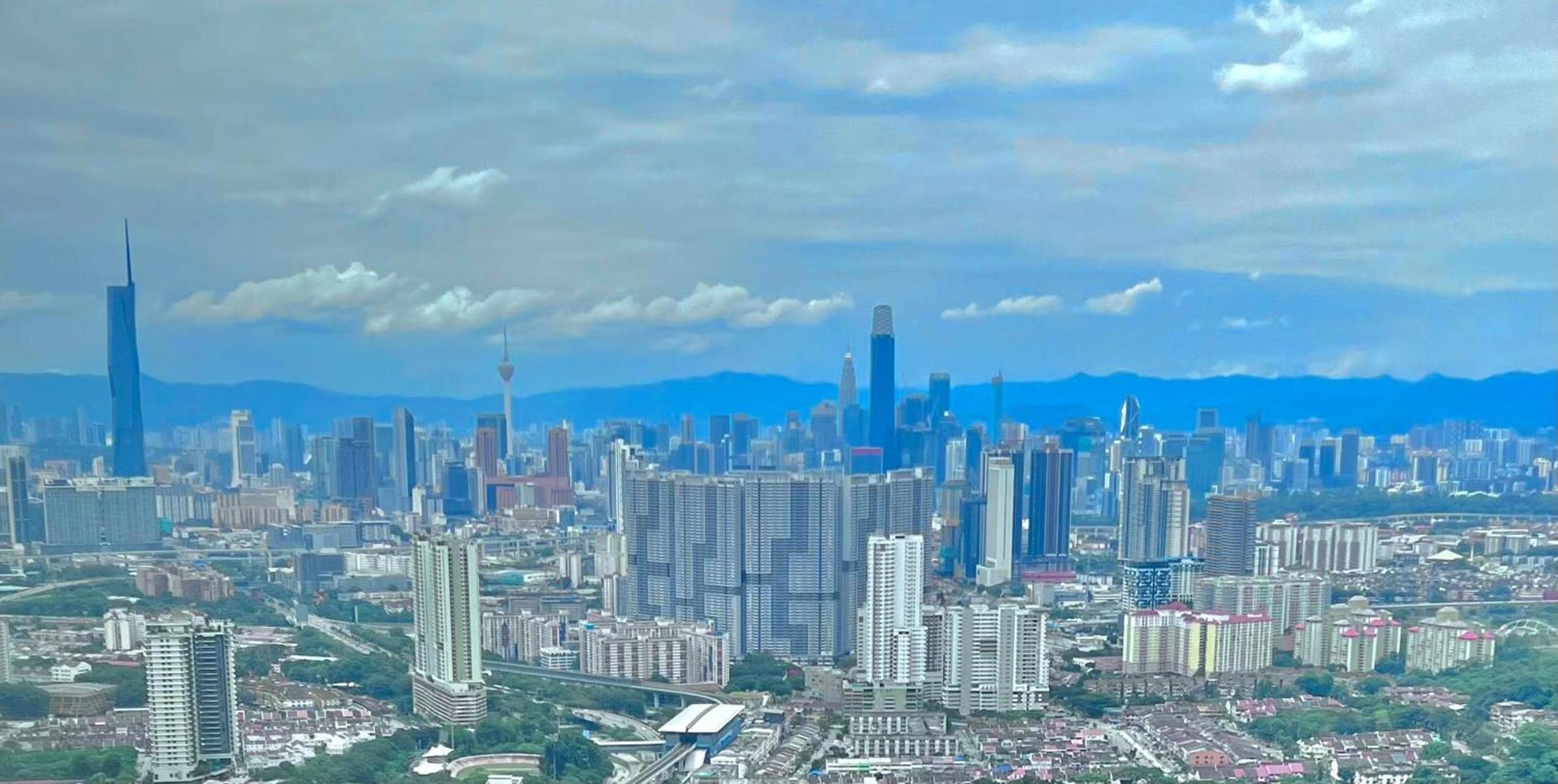 Arte Cheras The Premium Suites by iLuxHome