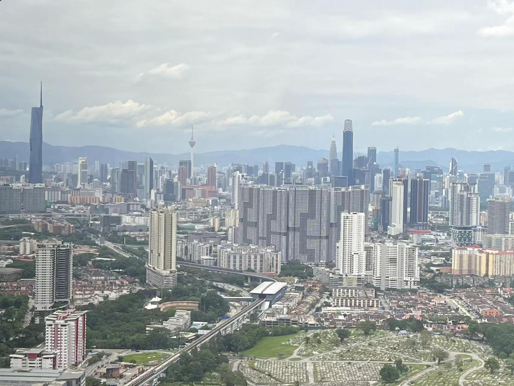 Arte Cheras The Premium Suites by iLuxHome