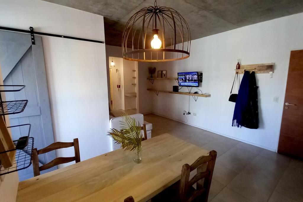 Moderno dpto cercanías Puerto de Frutos!