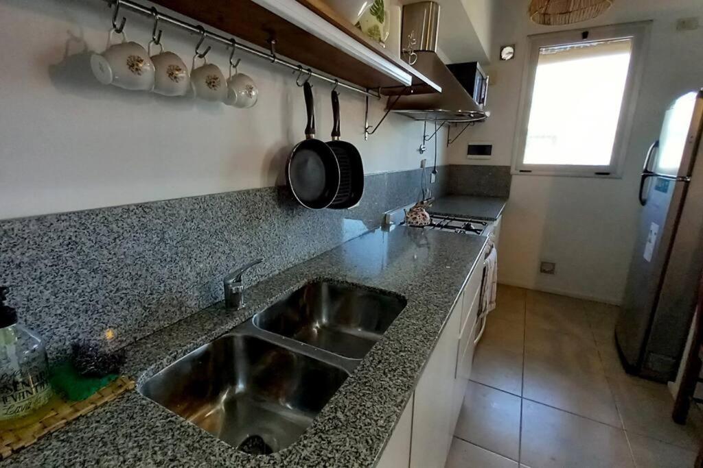 Moderno dpto cercanías Puerto de Frutos!