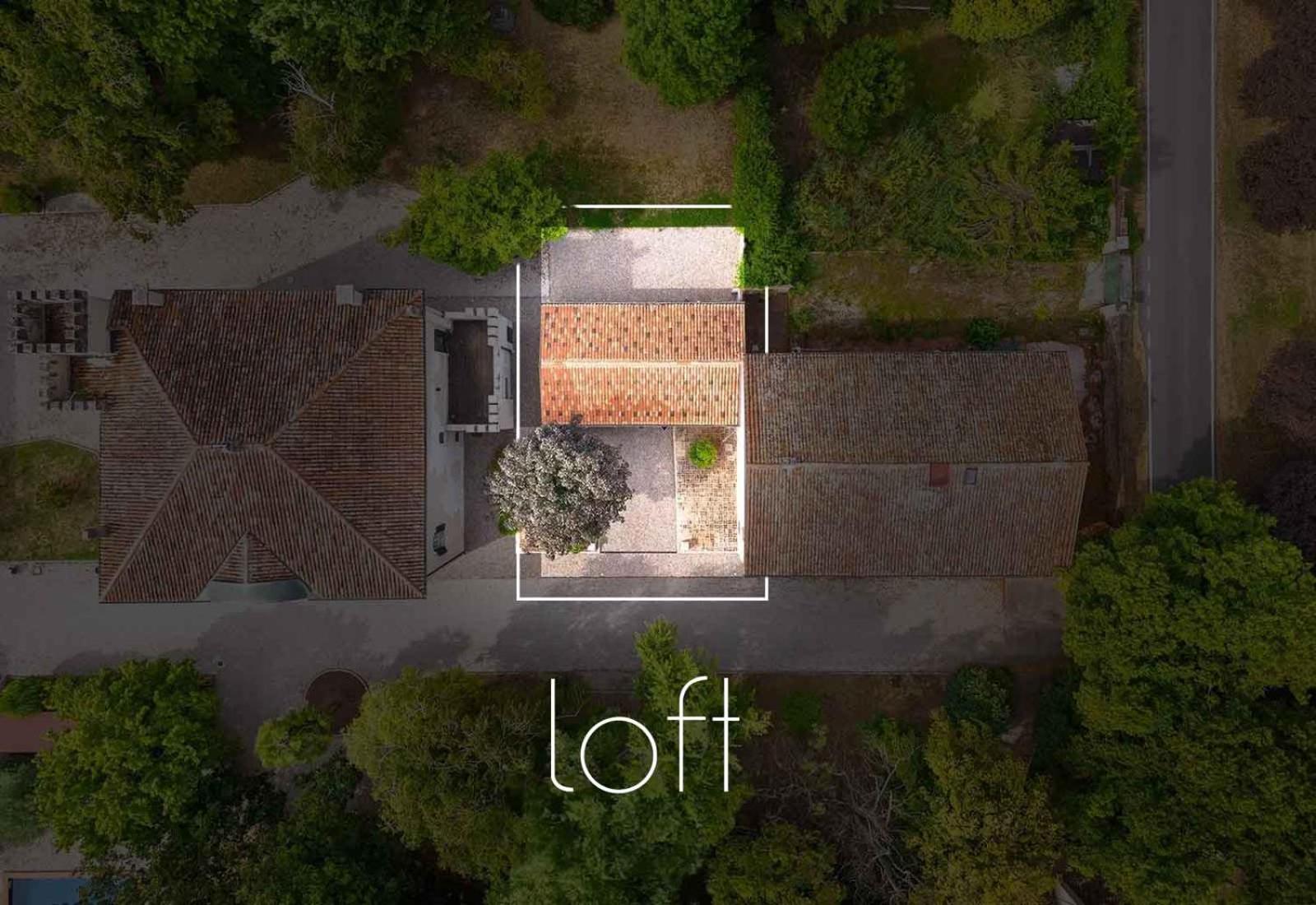 Charming loft in Venetian Villa view 2