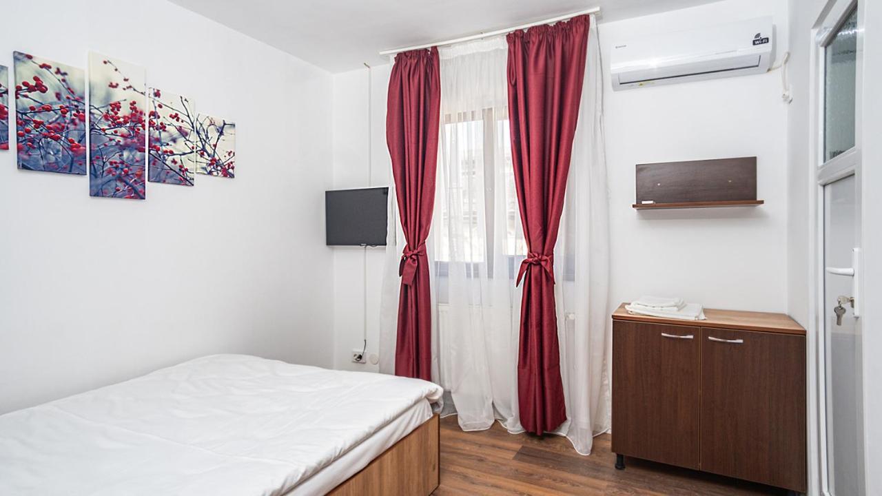 Hotel La Platouri
