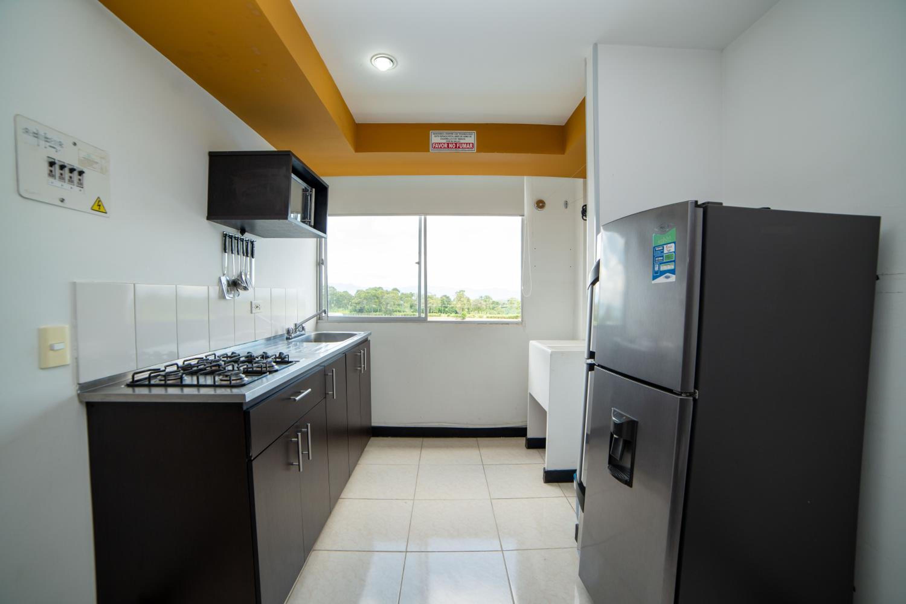 Parque del Cafe Apartamento! Piscinas, Parqueadero, WiFi, Netflix.