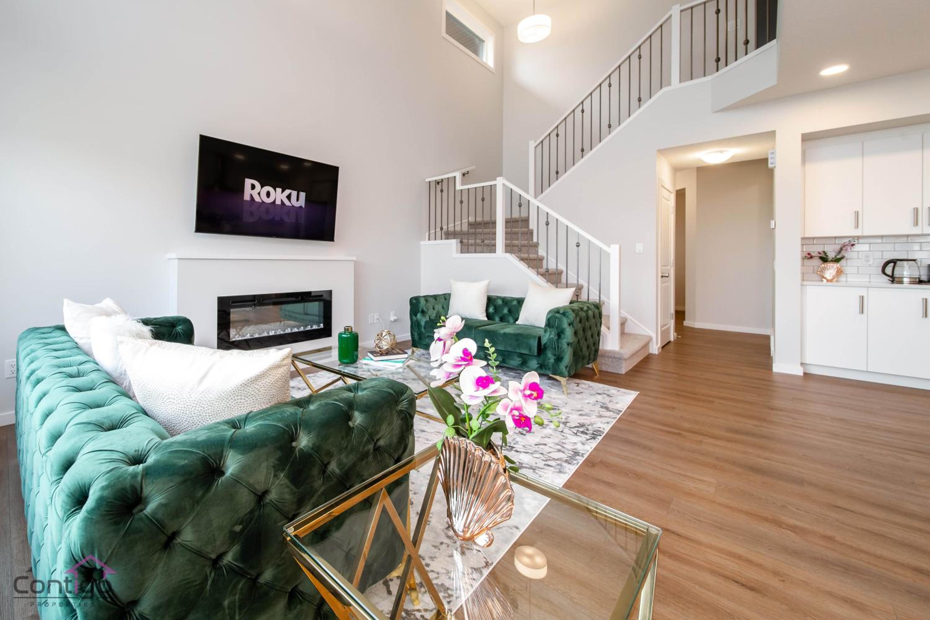 Orchards Retreat, AC, Family Friendly, Sleeps 10, NearAirprt