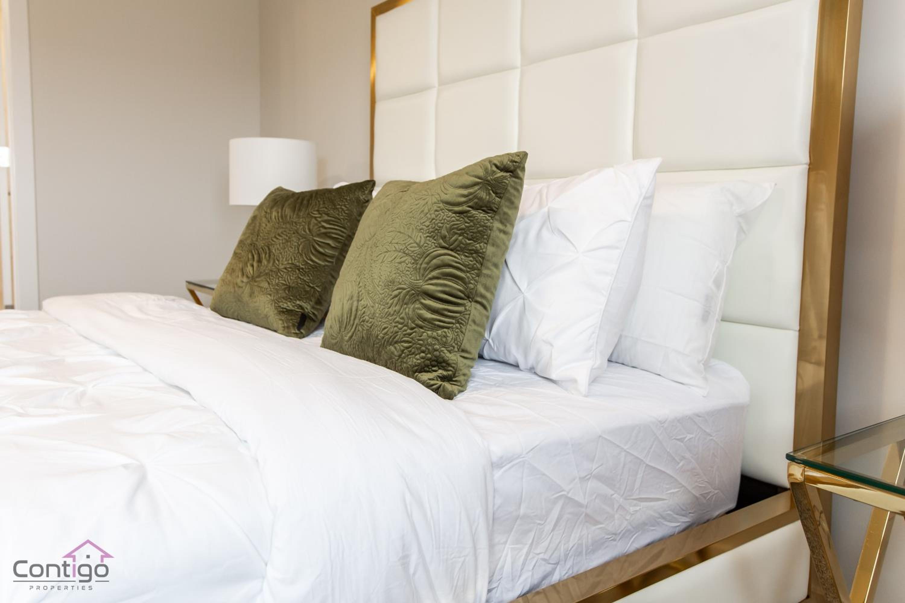 Orchards Retreat, AC, Family Friendly, Sleeps 10, NearAirprt