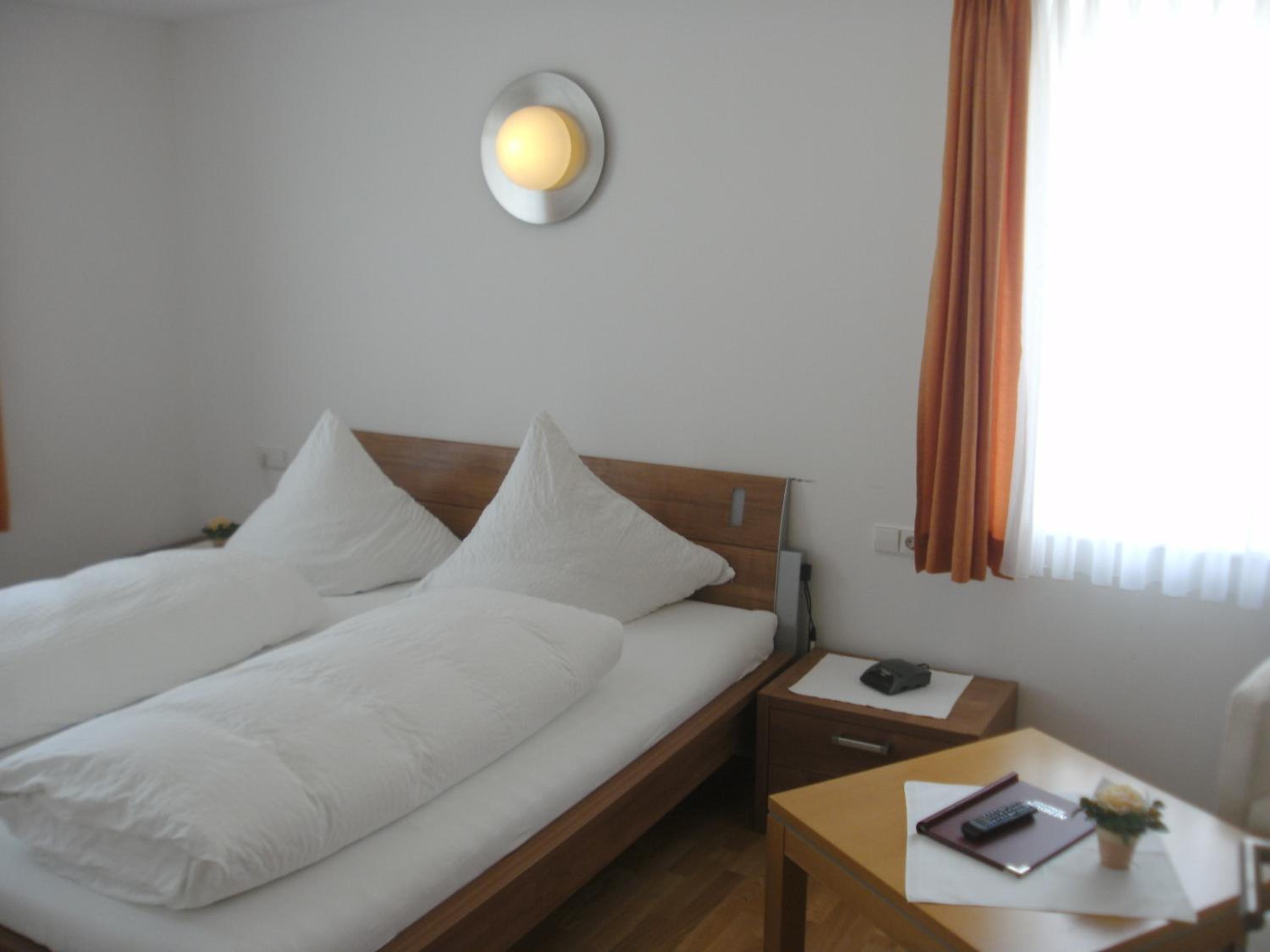 Photo 38