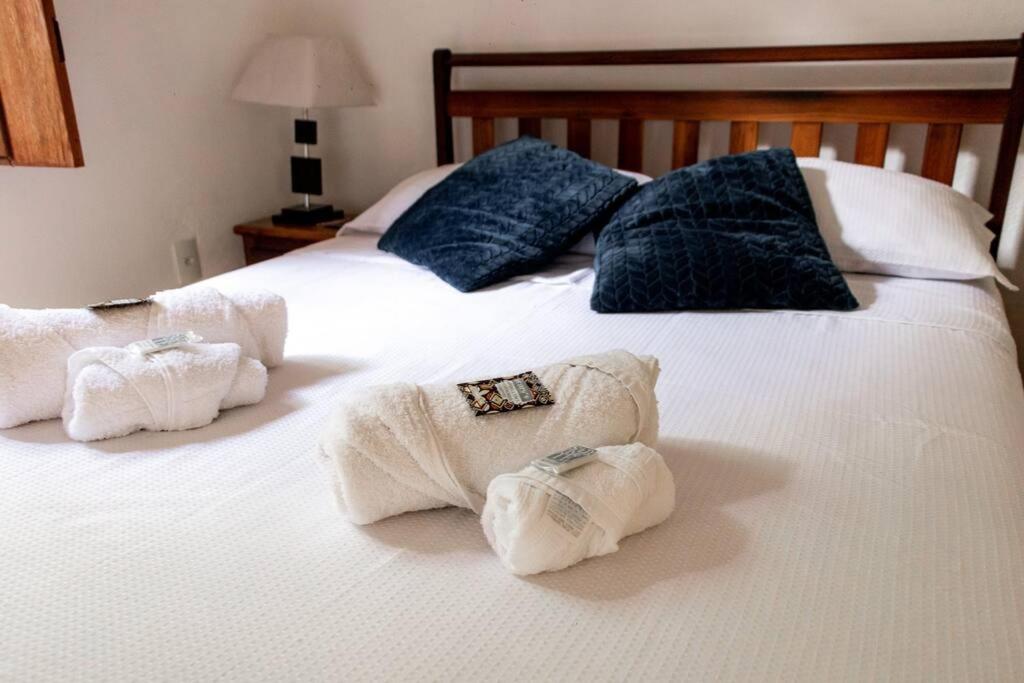 Charme Colonial, Pet Friendly, com garagem e deck com vista para Serra de São José