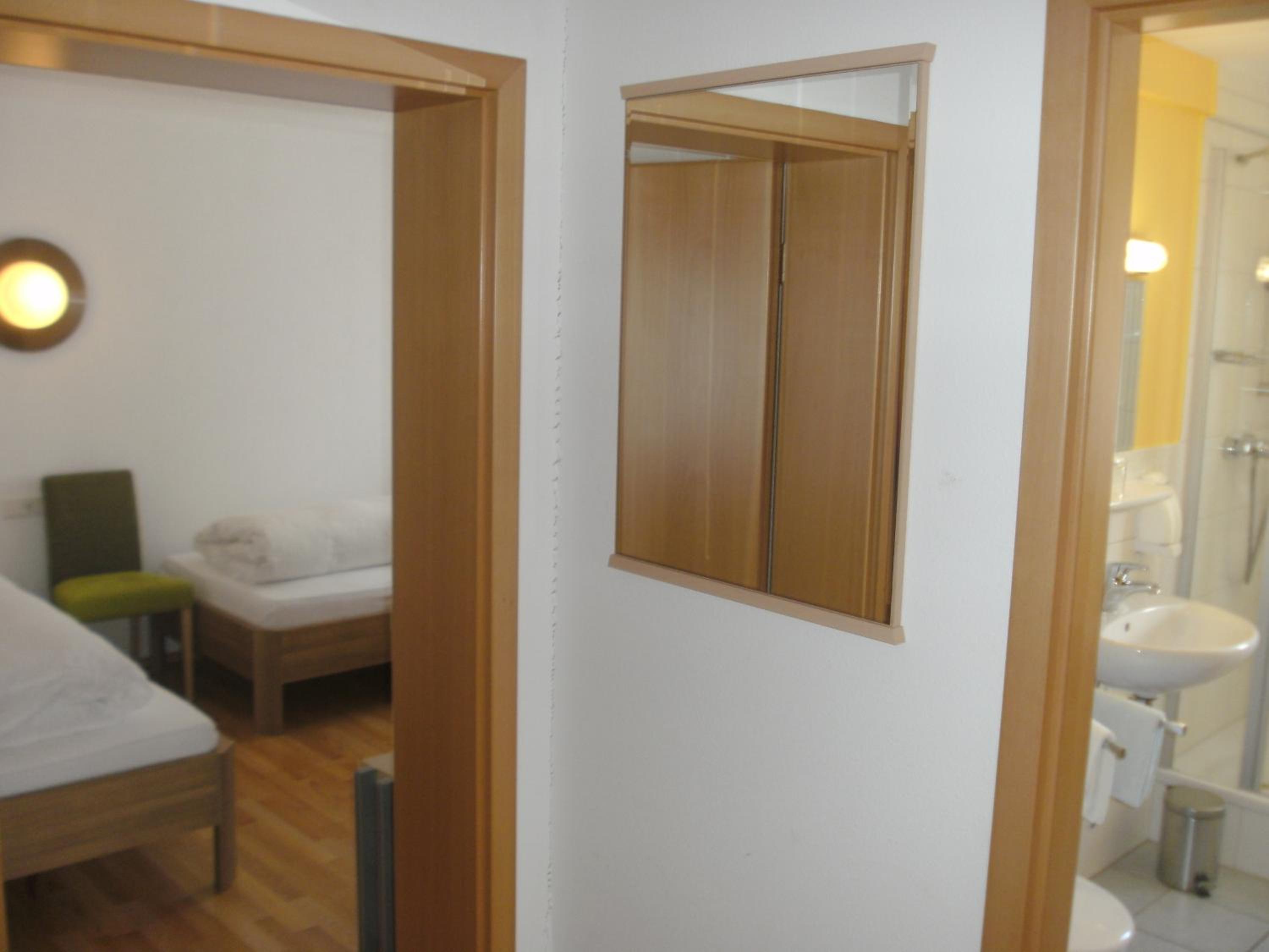 Photo 47