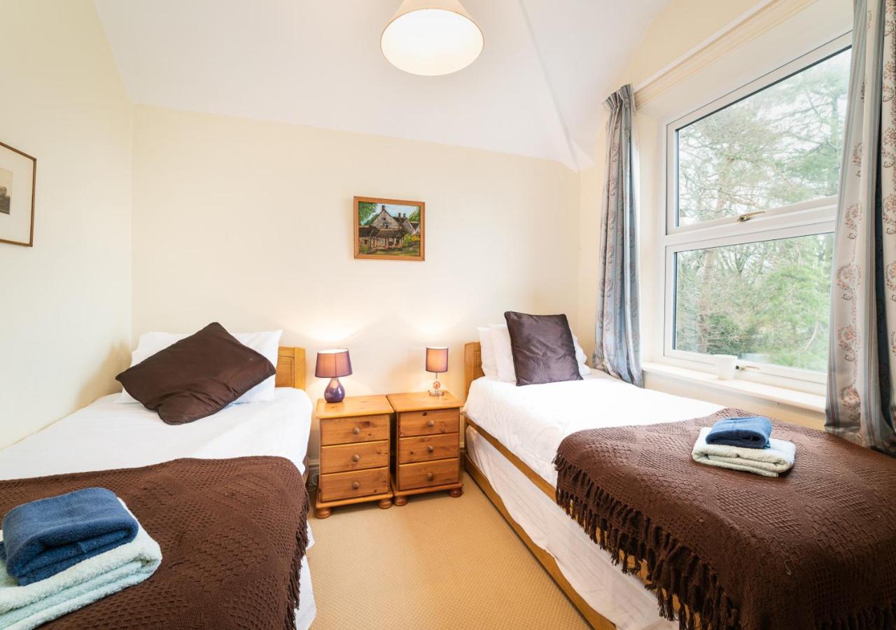 7 Bed in Colyton oc-mbkno