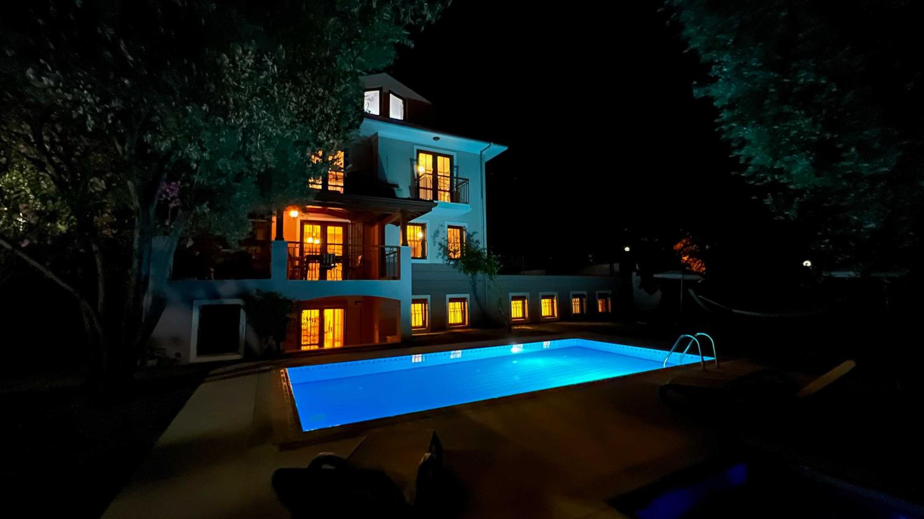 Cem Can Luxury Villa - Private Pool - Oludeniz, Fethiye view 3