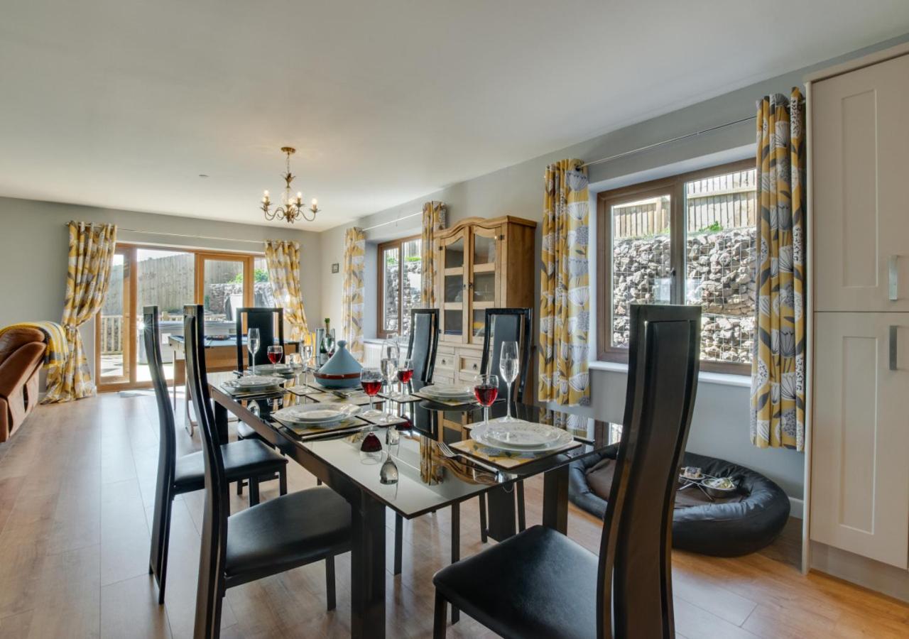 3 Bed in Coelbren oc-way238