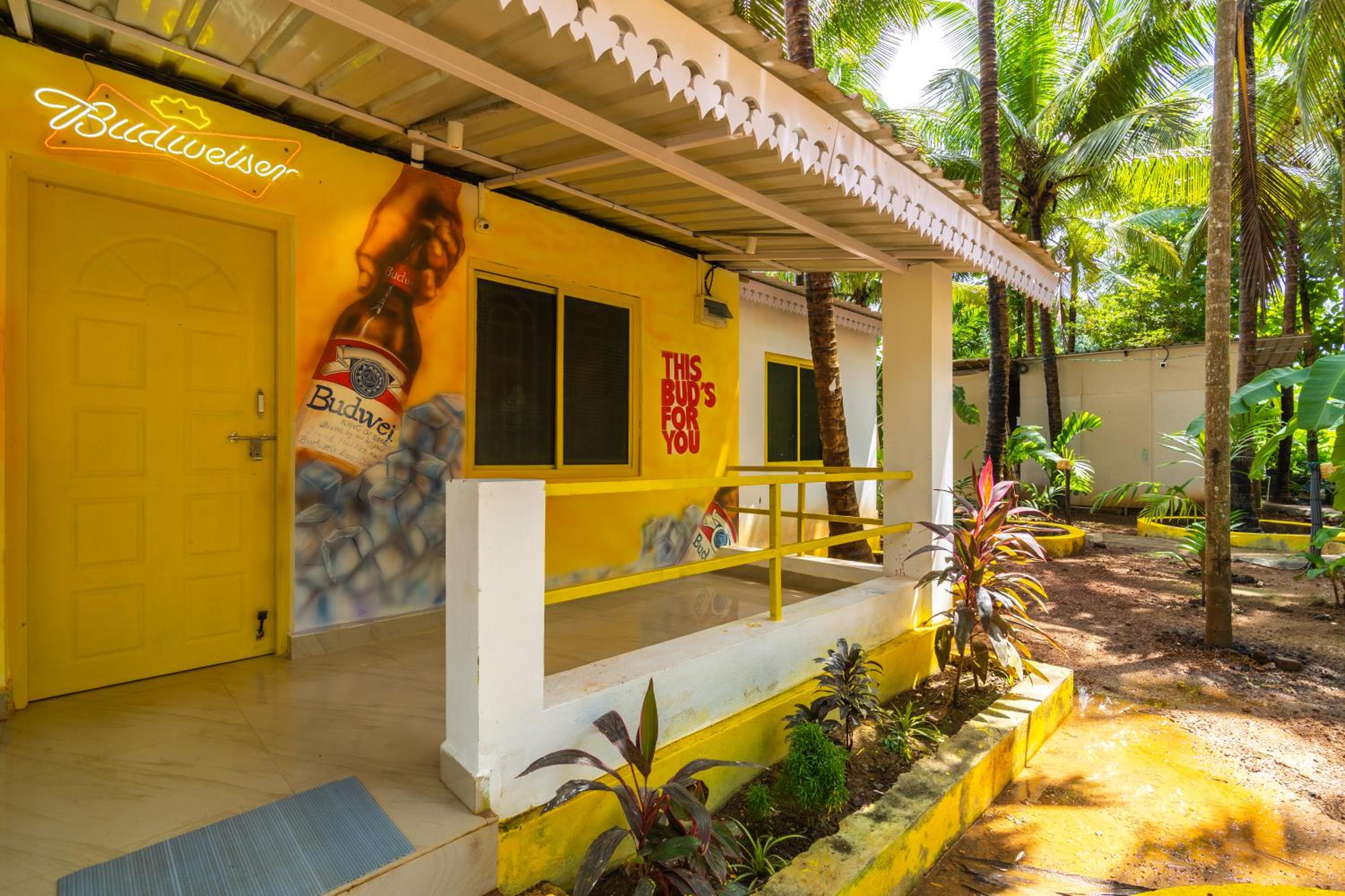 Whoopers Party Hostel, Palolem