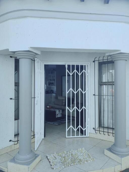 ChoosersExpressHotel