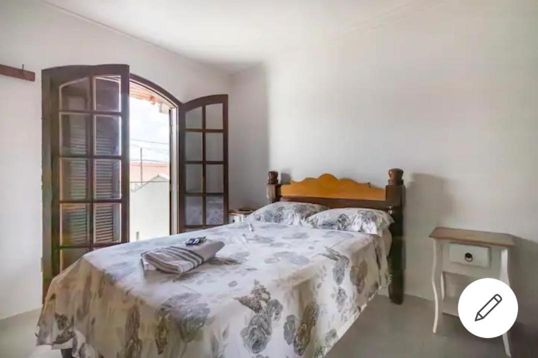 Quarto em Casa da Família Anton view 3
