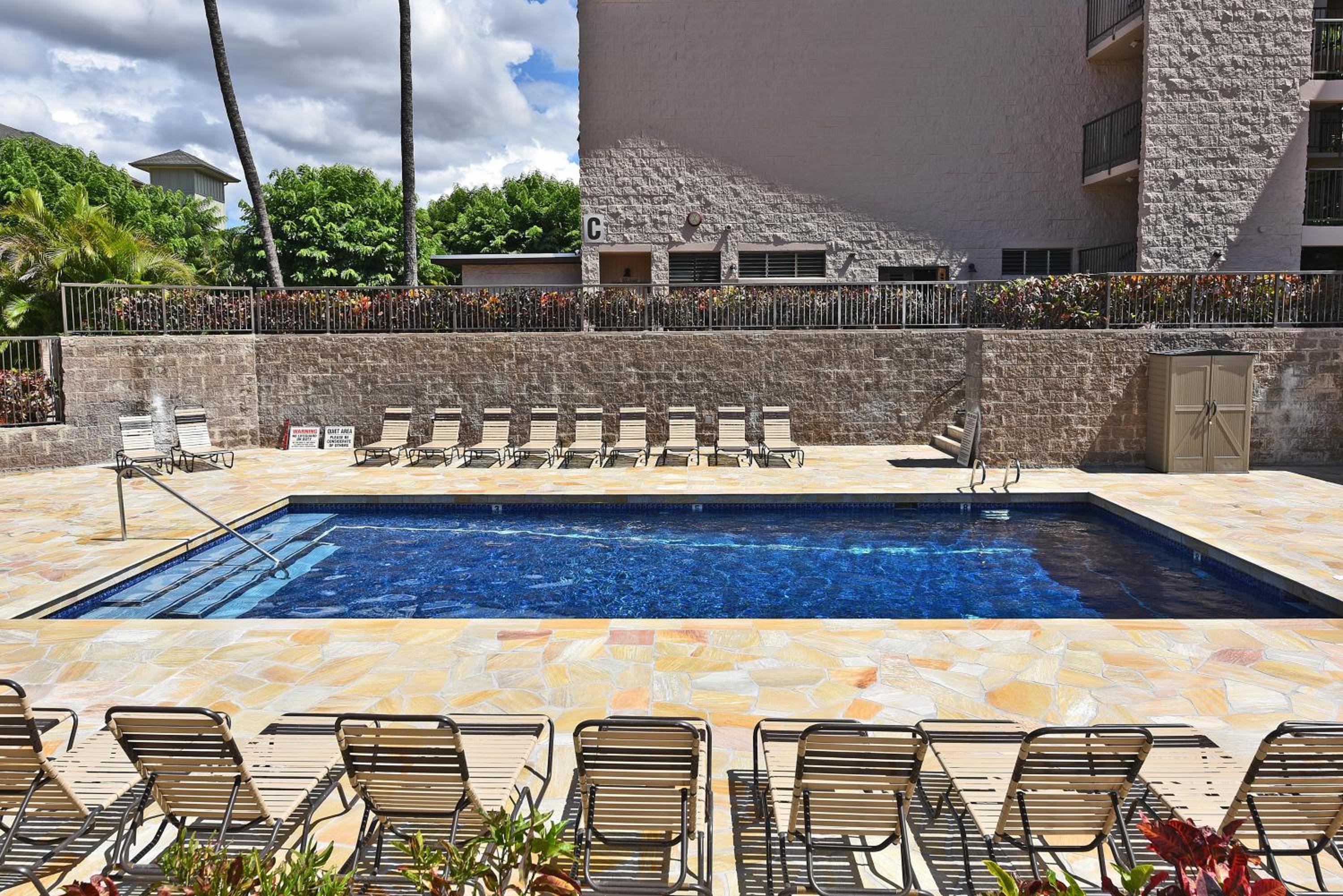 Kihei Alii Kai C405 · KAK C405 Updated 2BD Condo Across Beach w