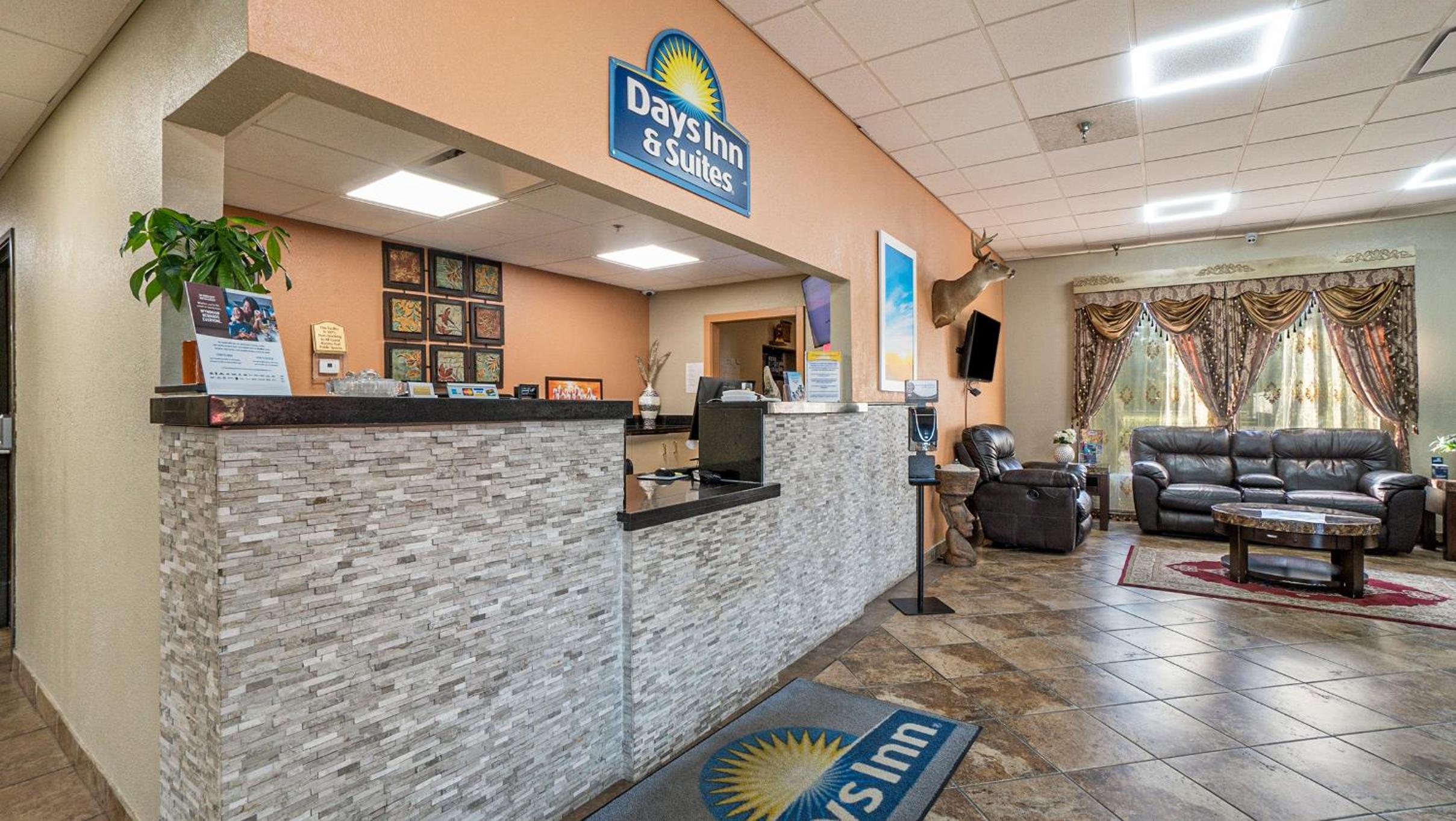 Mount Pleasant Vacations - Days Inn  Suites by Wyndham Mt Pleasant - Property Image 4
