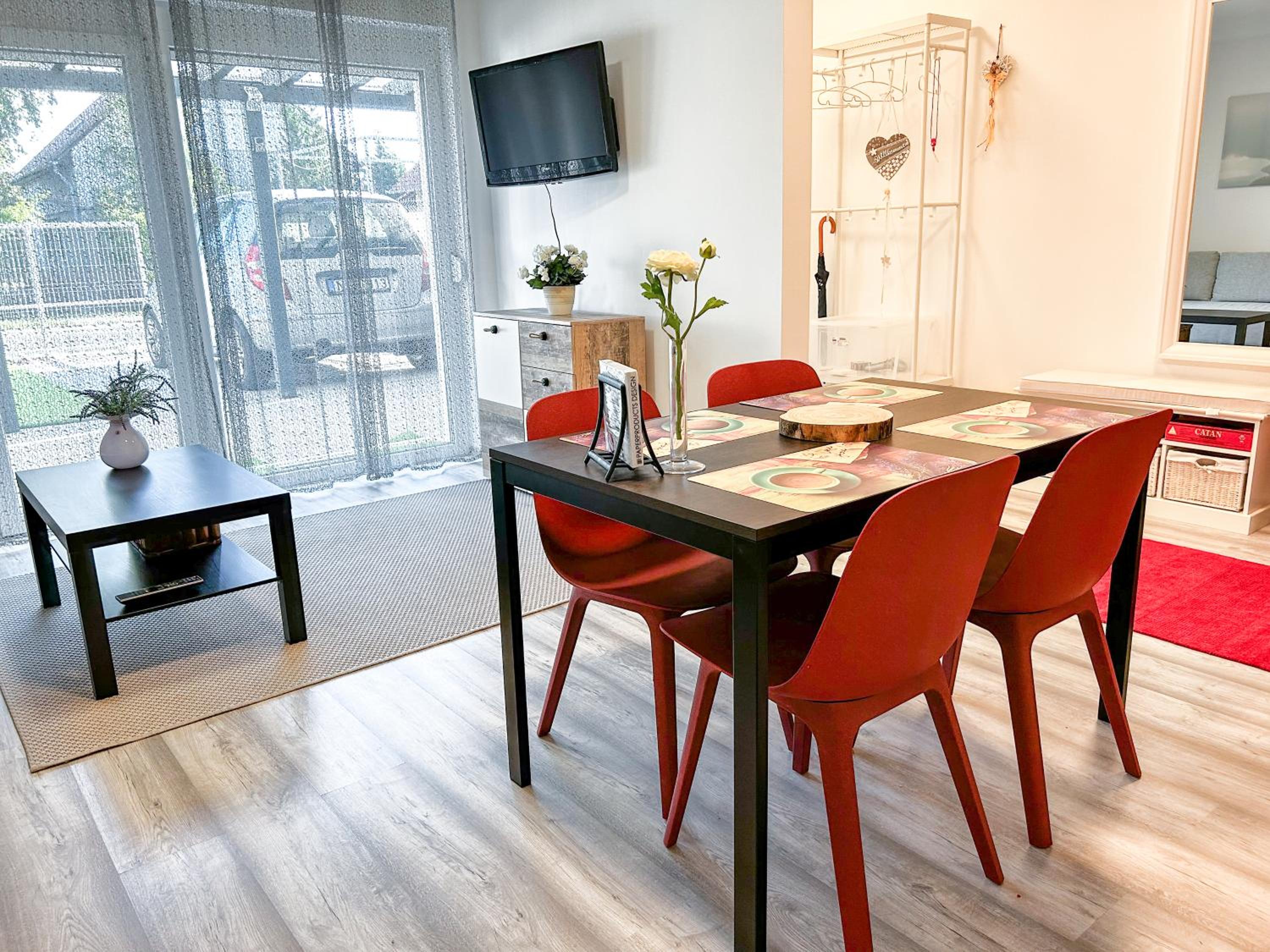 Komfort Home Bursport Bt. ház view 4
