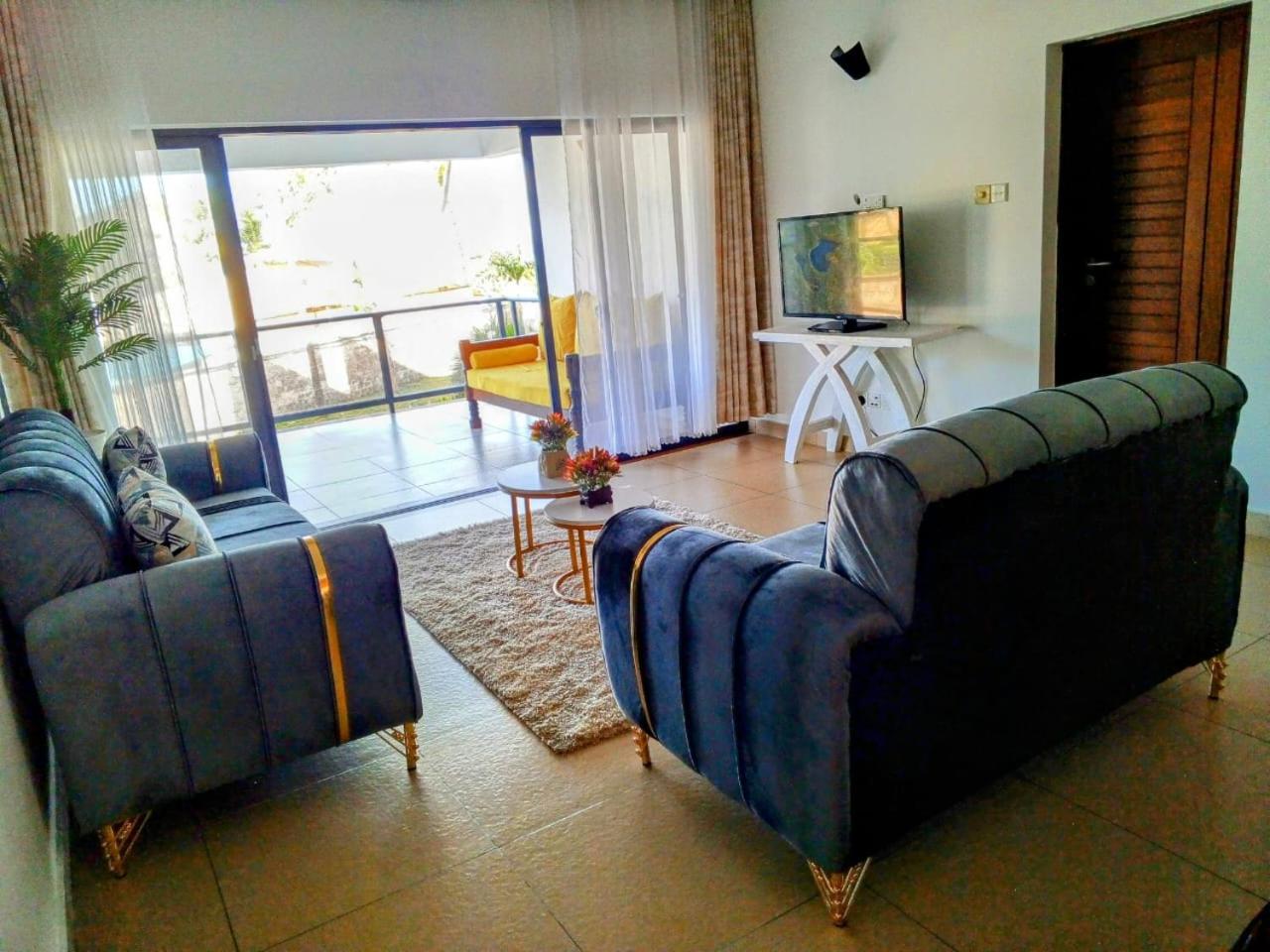 Lealy home sweet home view 3
